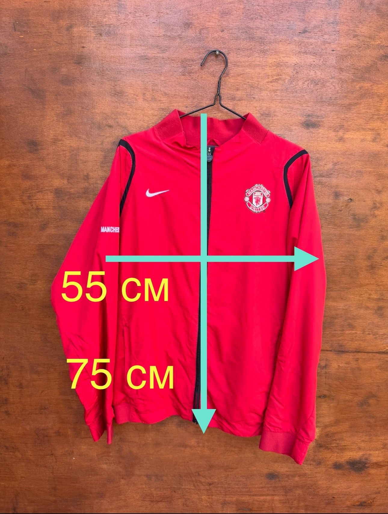 Nike Manchester United 2005/2006 Nike Red Jacket - sz L - 10/10 Size US L / EU 52-54 / 3 - 12 Thumbnail