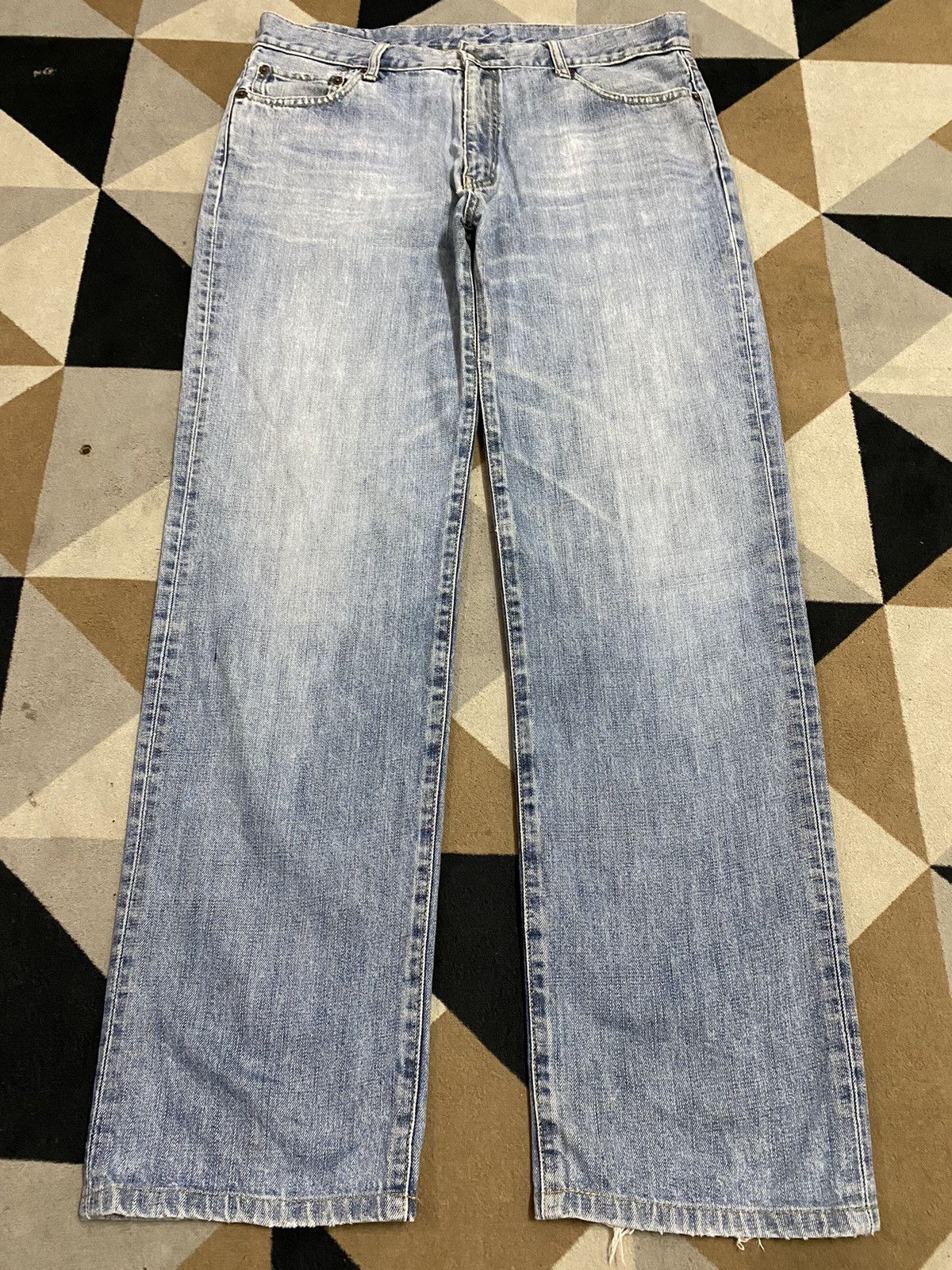 Japanese Brand Vintage Japanese Brands Faded Wash Loose Jeans Size US 34 / EU 50 - 1 Thumbnail