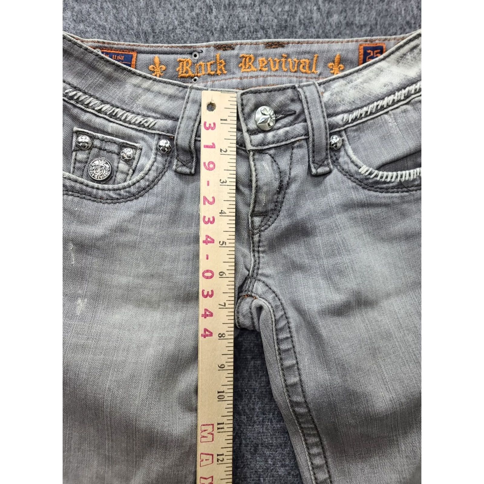 Vintage Rock Revival Jeans Womens 25 x 30 Celine Straight Leather Stitch Fleur De Lis Jeans Gray 5-Pocket Design Regular Cowboy Western Y2K Womens Size 42" / US 20 - 5 Thumbnail