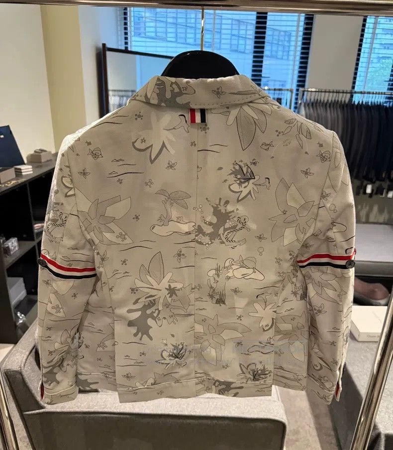 Thom Browne Thom Browne Fashionable Blazer Jacket Size S / US 4 / IT 40 - 2 Thumbnail