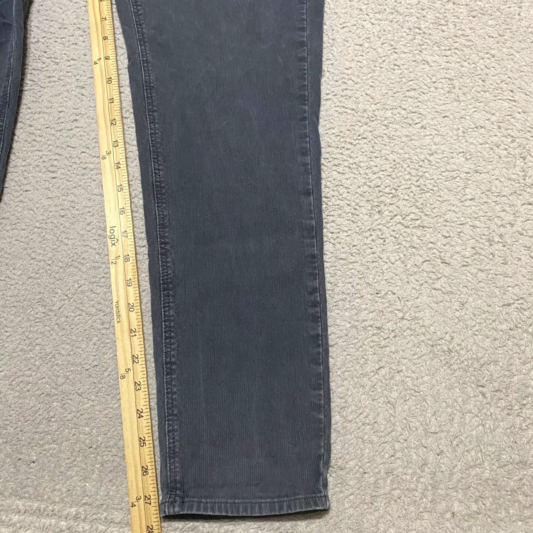 American Eagle Outfitters VINTAGE American Eagle Womens Jeans Gray Corduroy High Rise 2 Mom Regular 27x27.5 5-Pocket Design Cotton Spandex Size 26" / US 2 / IT 38 - 6 Thumbnail