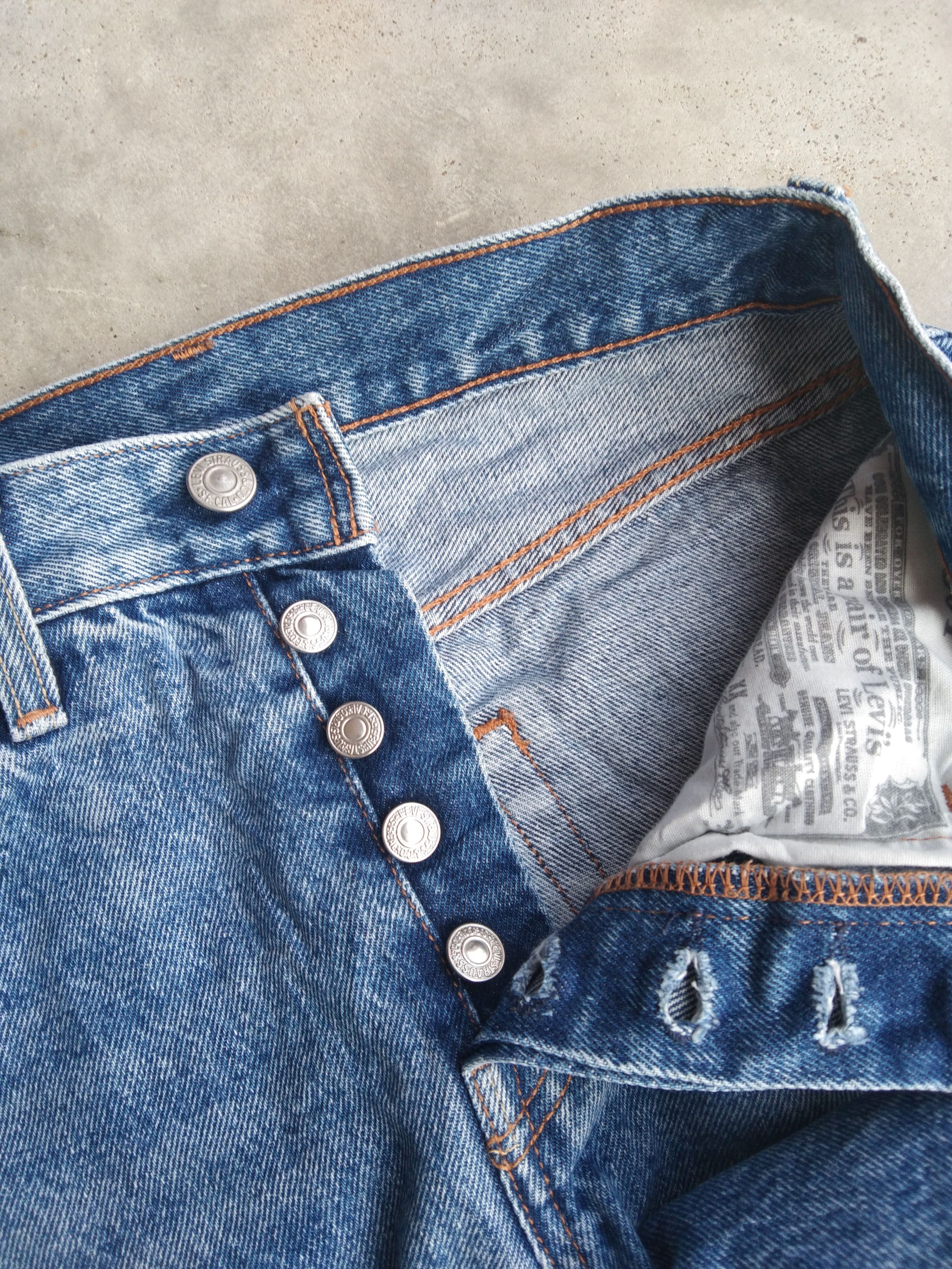 Levi's Vintage Levi's 501 Jeans Big E 27x27 Size US 27 - 8 Thumbnail