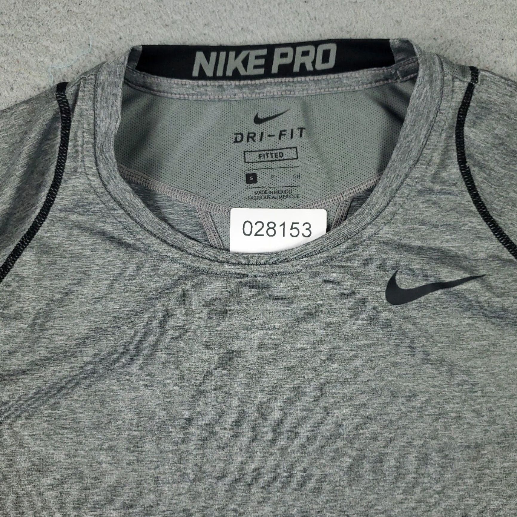 Nike Nike T Shirt Mens Small Gray Pro Swoosh Active Work Out Long Sleeve Size US S / EU 44-46 / 1 - 2 Thumbnail