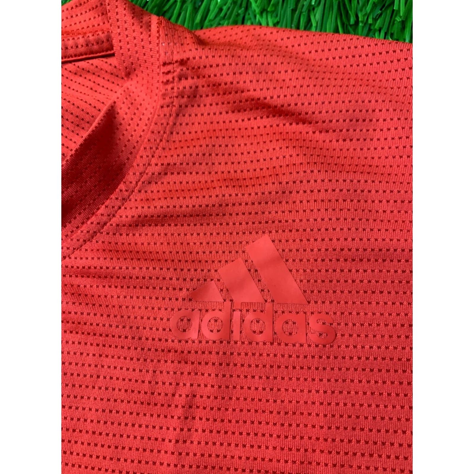 Adidas ADIDAS Kenta AEROREADY ORIGINAL 2021 TRAINING MEN SHIRT JERSEY M Medium Red Adidas Kenta 2021 Training Shirt Mens Jersey M Red Sports Tee Size US M / EU 48-50 / 2 - 3 Thumbnail