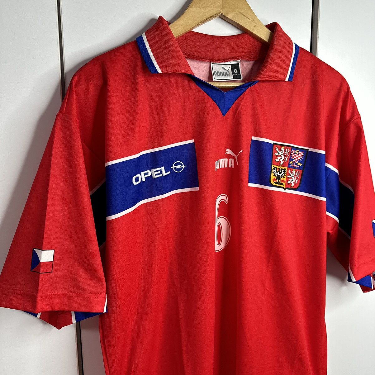 Puma Czech Republic Puma 1998 6 Berger Home Vintage Jersey Size US M / EU 48-50 / 2 - 2 Thumbnail