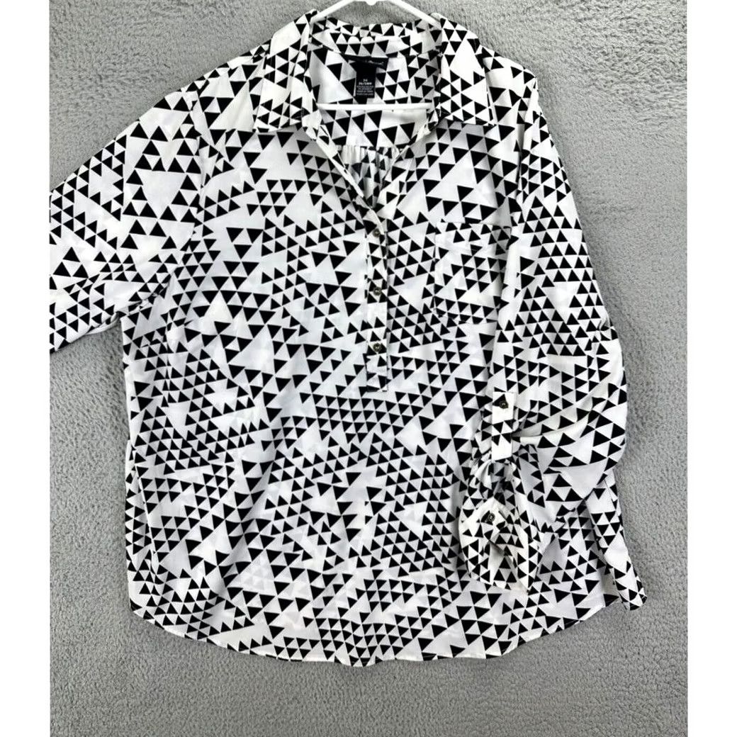 Vintage Maggie Barnes Blouse Shirt Womens 3X 26-28W Plus White Geometric Top Collared Shirt Women 3X Geometric White Collared Blouse Size XXL / US 16-18 / IT 52-54 - 2 Thumbnail
