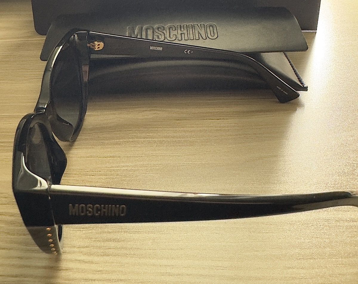 Moschino MOSCHINO Black Sunglasses - Brand New Size ONE SIZE - 3 Thumbnail