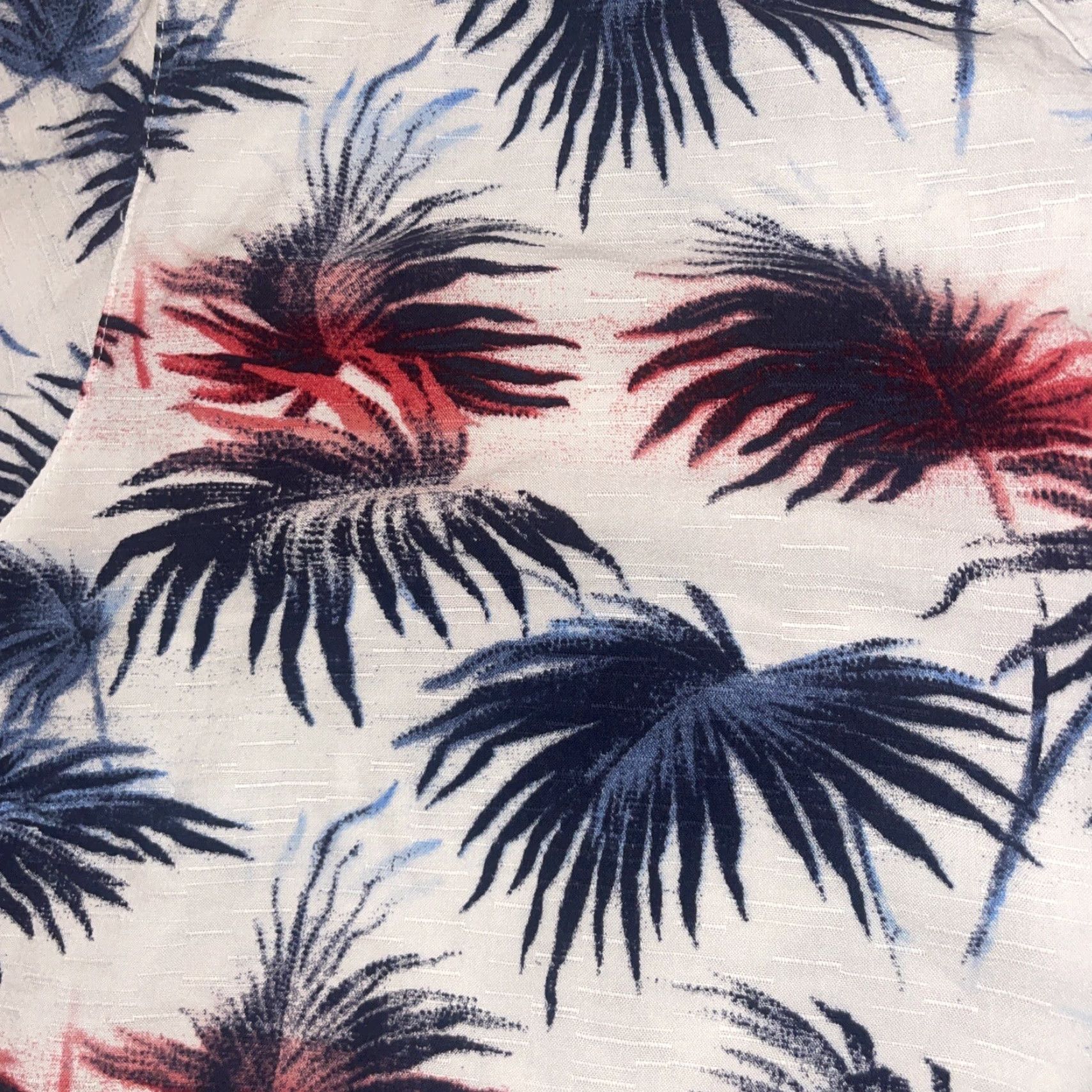 George George Hawaiian Shirt Button-Up Short Sleeve Palm Leaf 100% Rayon Island Floral White Blue Red XL Men’s Pocket Size US XL / EU 56 / 4 - 7 Thumbnail