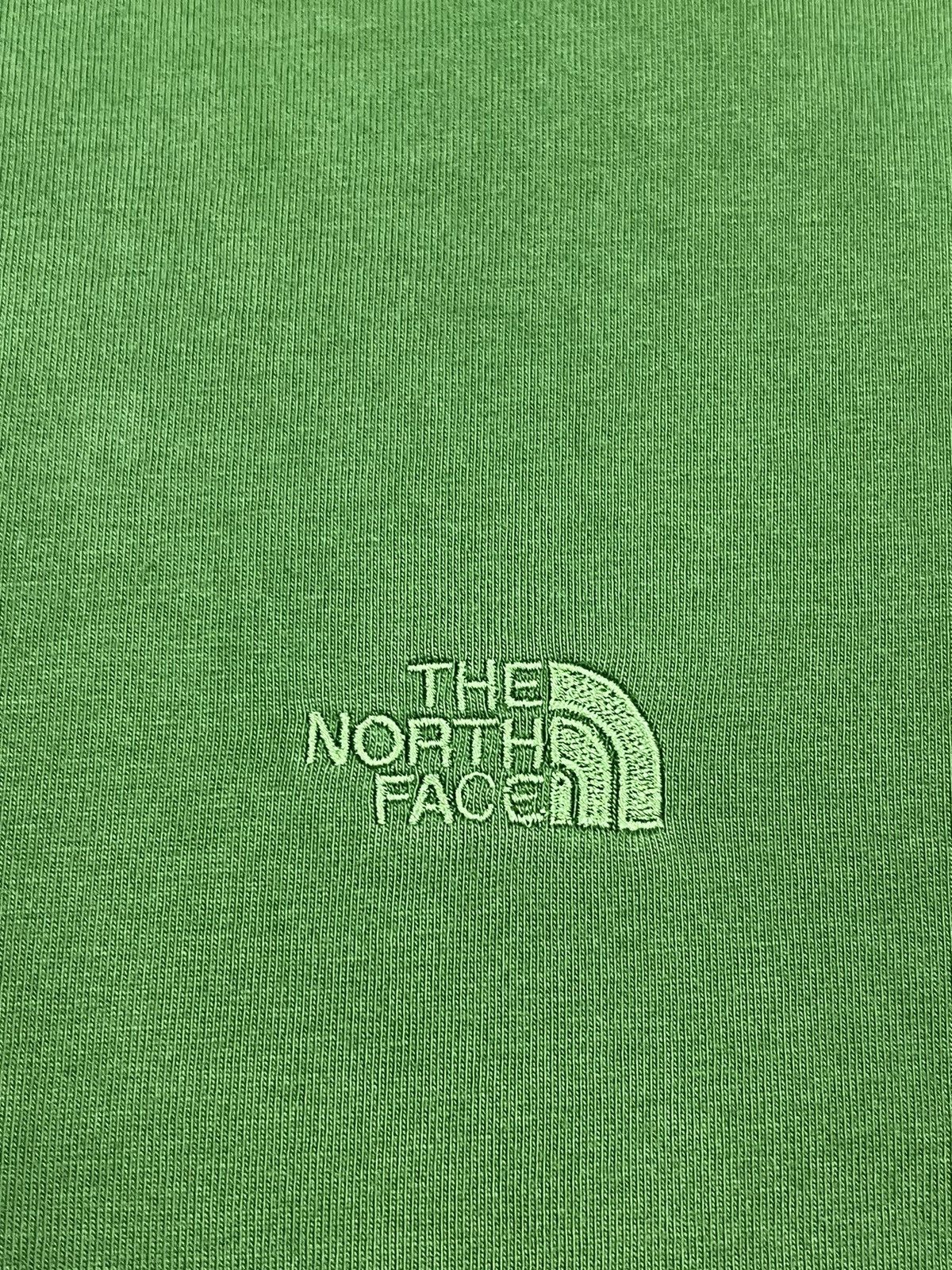 The North Face The North Face Tonal Polo Shirt Size US L / EU 52-54 / 3 - 2 Thumbnail