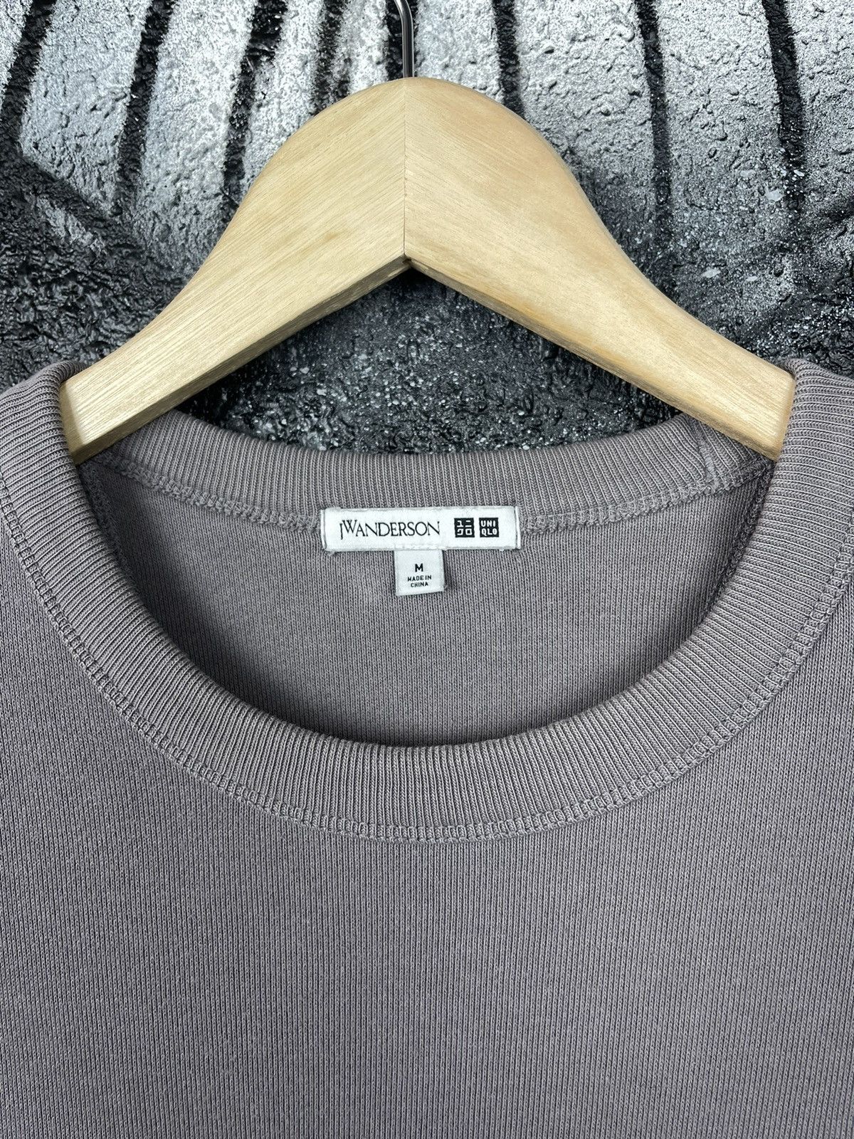 JW Anderson × Uniqlo Uniqlo x J.W. Anderson Pocket Sweatshirt Men’s Size M Size US M / EU 48-50 / 2 - 7 Thumbnail