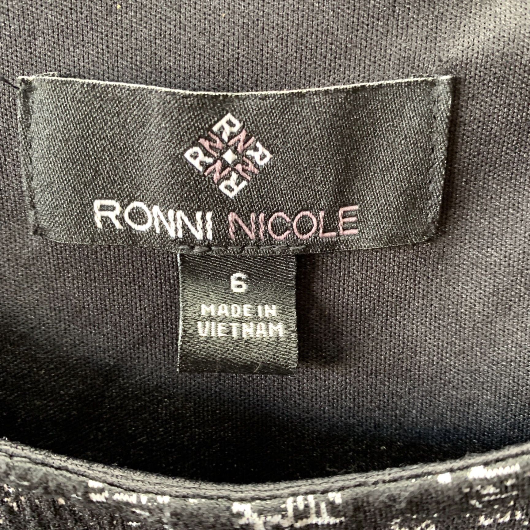 Vintage Ronni Nicole Dress Woman's Black White Short Sleeve Pullover Size 6 Knee Length Casual Vintage? Size M / US 6-8 / IT 42-44 - 4 Thumbnail