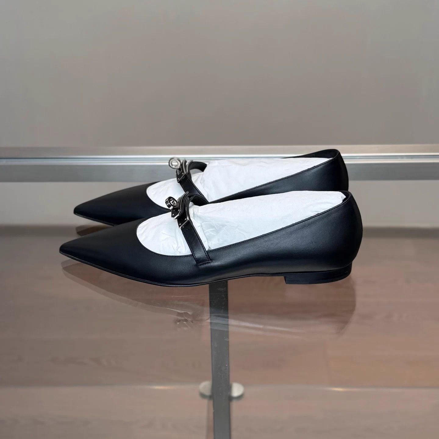 Hermes HERMES 25 Black Silver Kelly Buckle Pointed Toe Flat 36.5 Size US 5.5 / IT 35.5 - 5 Thumbnail
