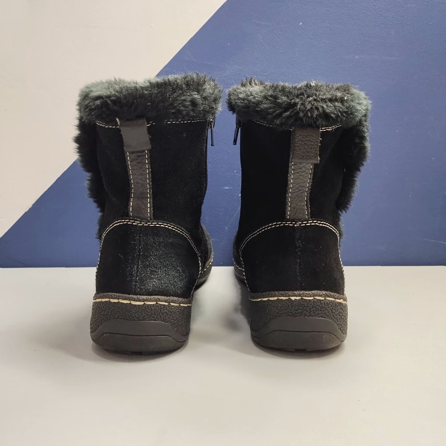 Vintage BareTraps Ellea Ankle Snow Boots Womens Size 10 Black Leather Faux Fur Lined Side Zip Size US 10 / IT 40 - 3 Thumbnail