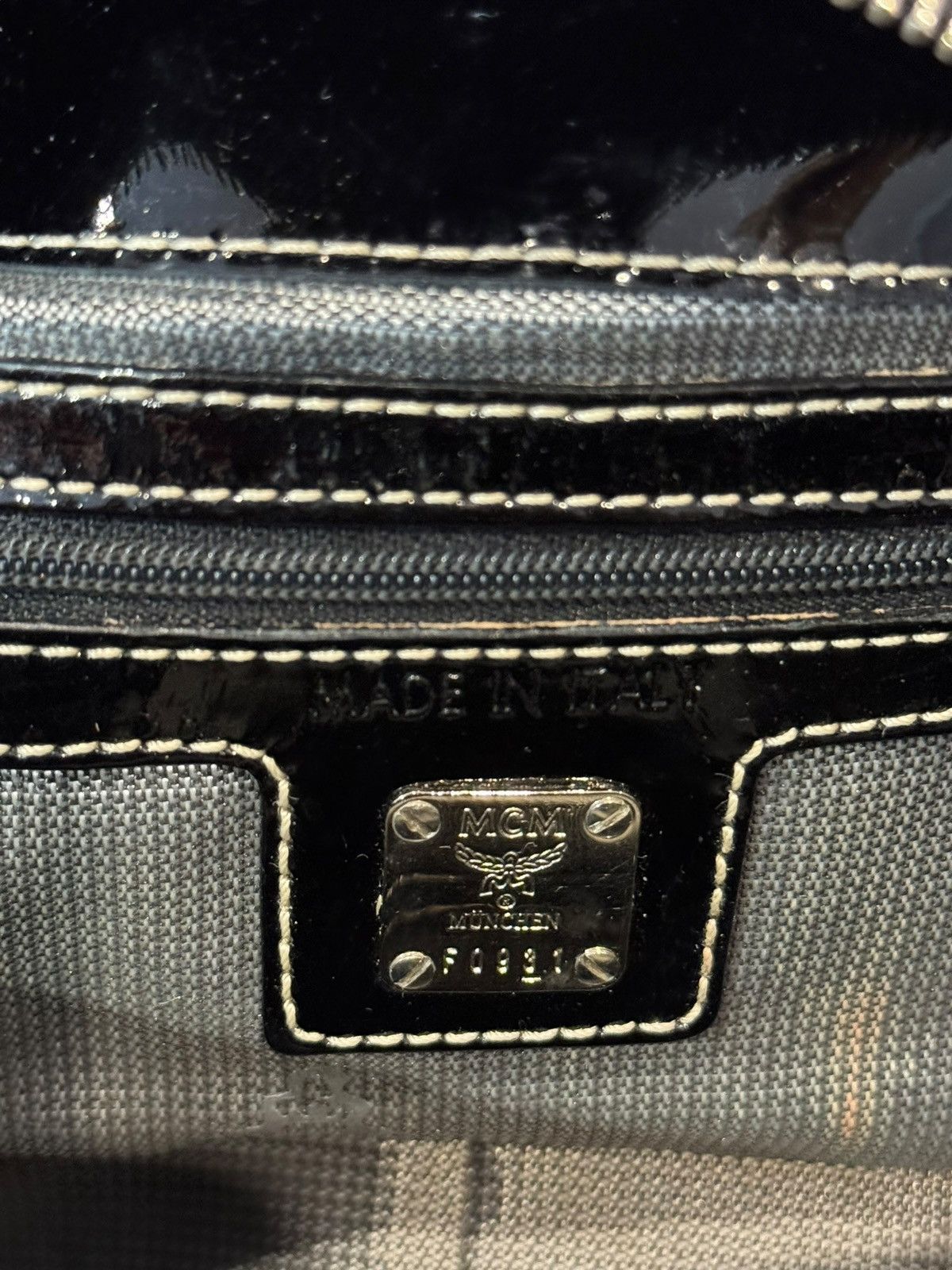 MCM MCM Boston Patent Leather Shiny Shoulder Strap Bag Handbag Size ONE SIZE - 8 Thumbnail