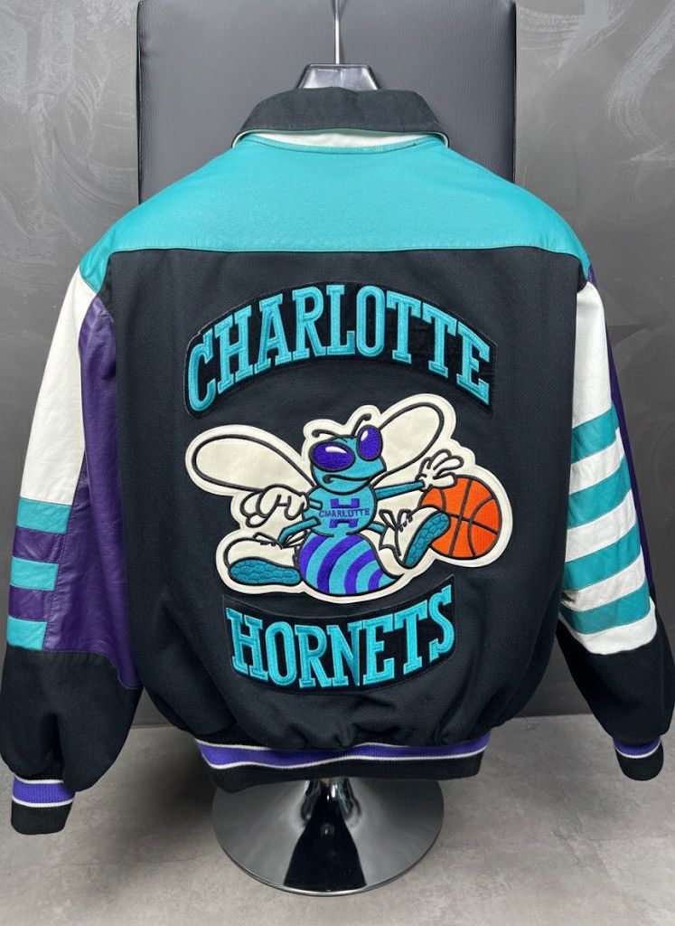 Jeff Hamilton Charlotte Hornets Jacket by Jeff Hamilton Size US M / EU 48-50 / 2 - 1 Preview