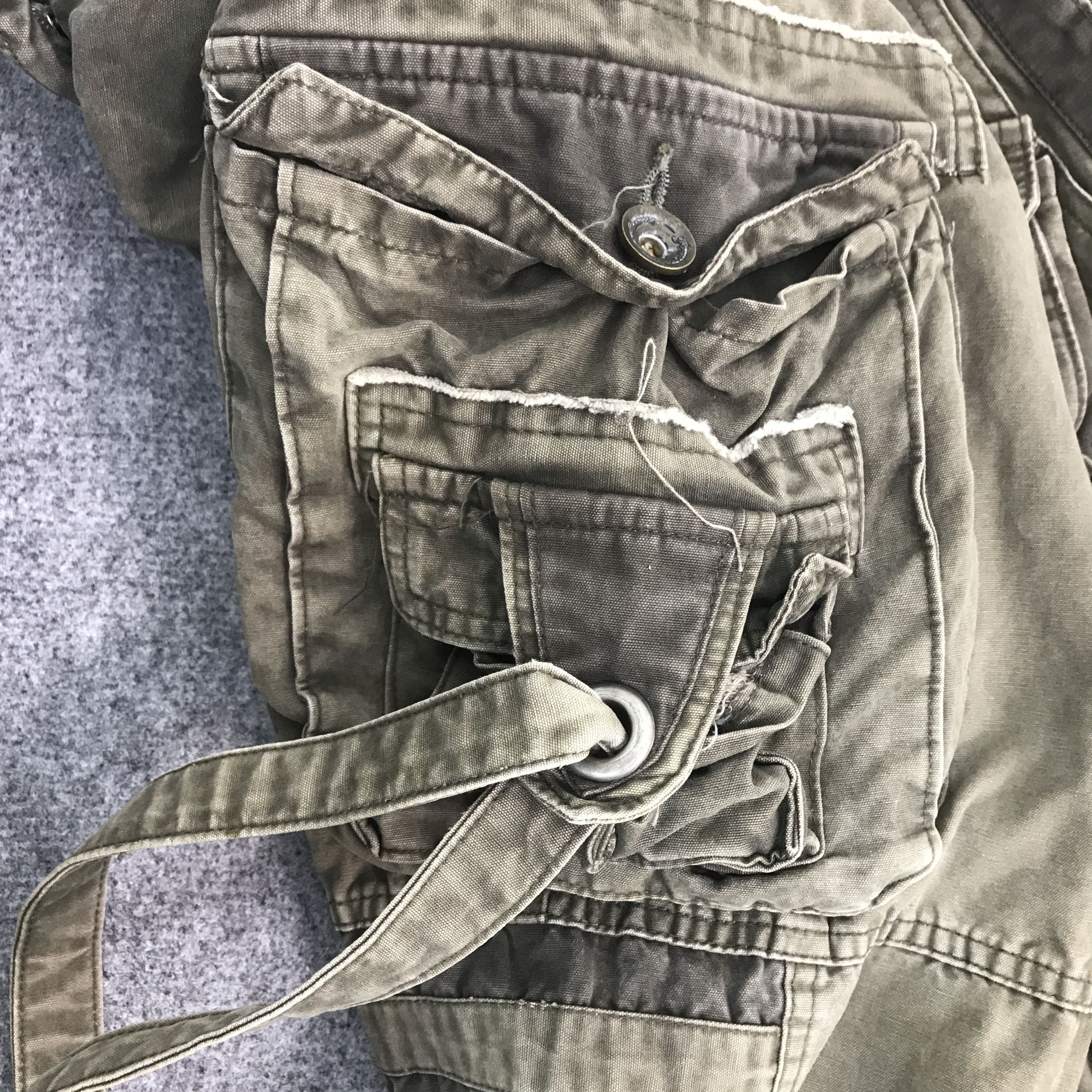 Japanese Brand baggy blue luis Cargo tactical pocket pants Size US 28 / EU 44 - 12 Thumbnail