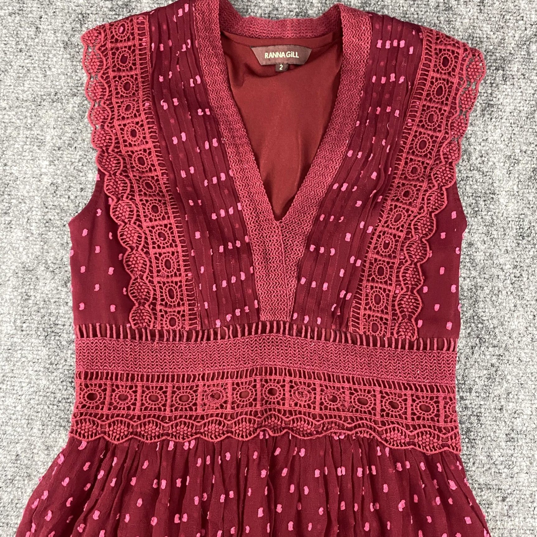 Vintage Ranna Gill Dress Womens 2 Burgundy Clip Dot Crochet Lace V-Neck Sleeveless Boho Dress Clip Dot Burgundy V-Neck Sleeveless Womens Size XS / US 0-2 / IT 36-38 - 3 Thumbnail