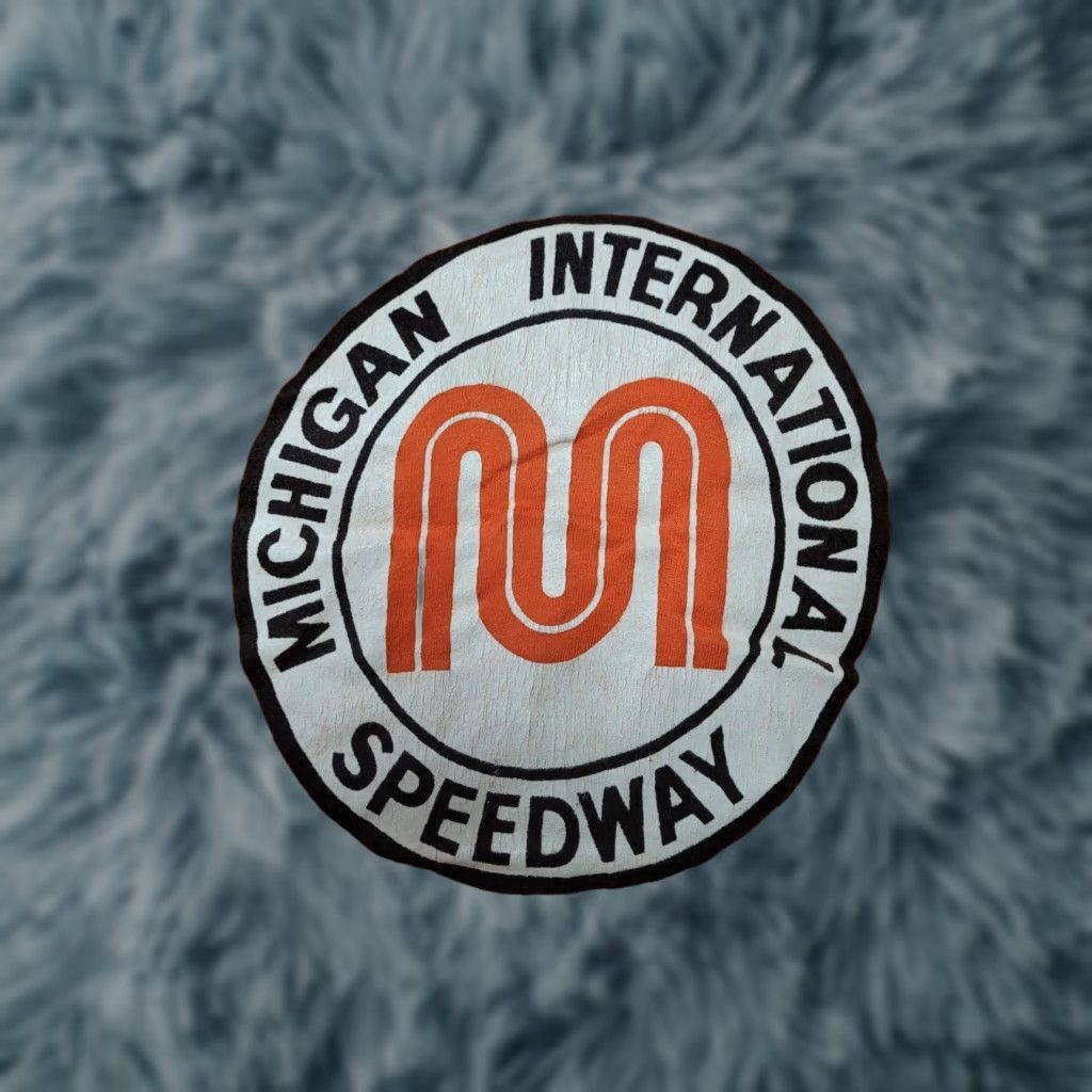 Vintage VTG T Shirt Michigan International Speedway XL Orange Screen Stars 50/50 Single Stitch Crew Neck Unisex Adults Racing 80s 70s Size US XL / EU 56 / 4 - 1 Thumbnail