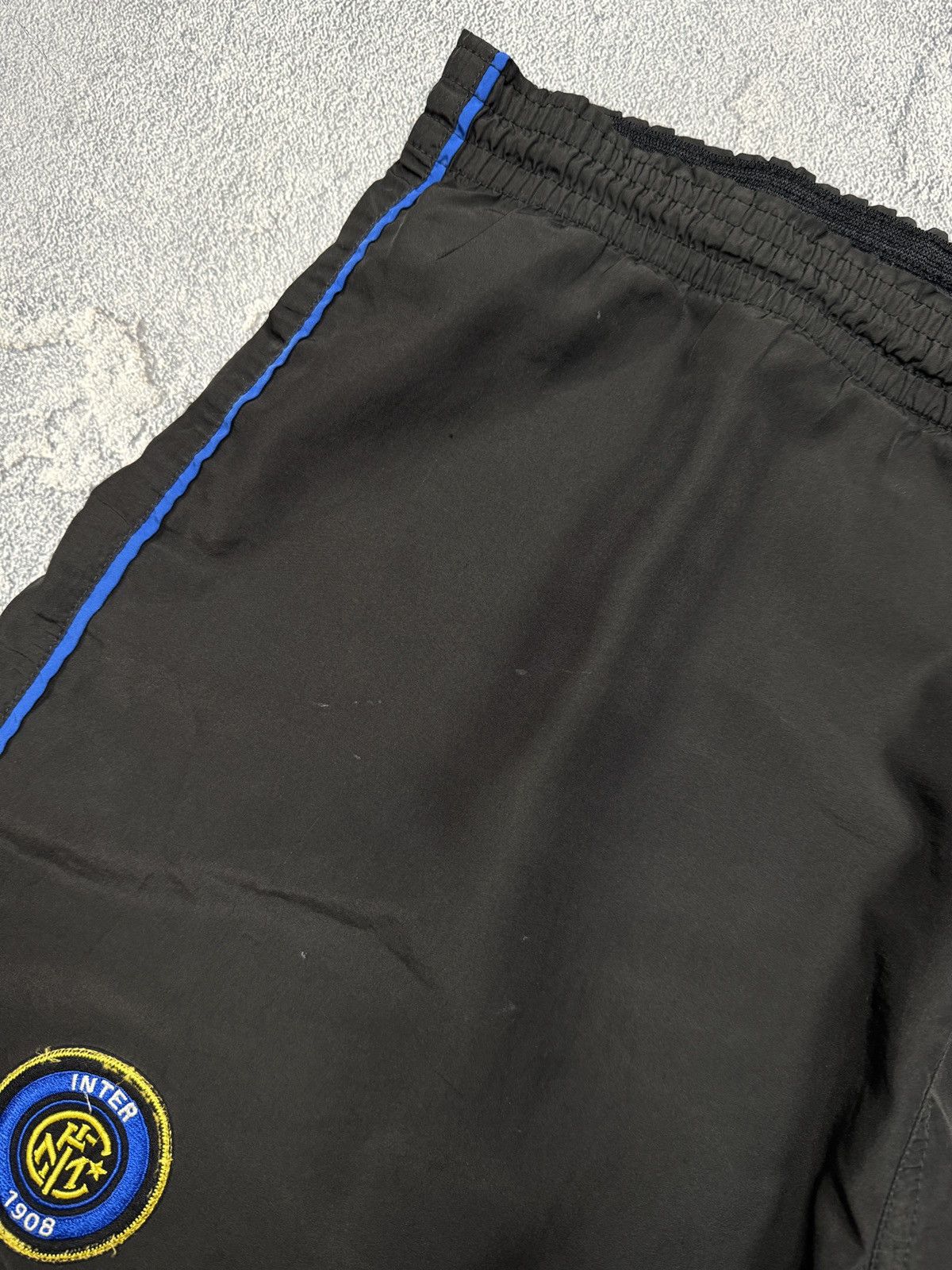 Nike Vintage Nike Inter Football Shorts Soccer Size US 32 / EU 48 - 4 Thumbnail