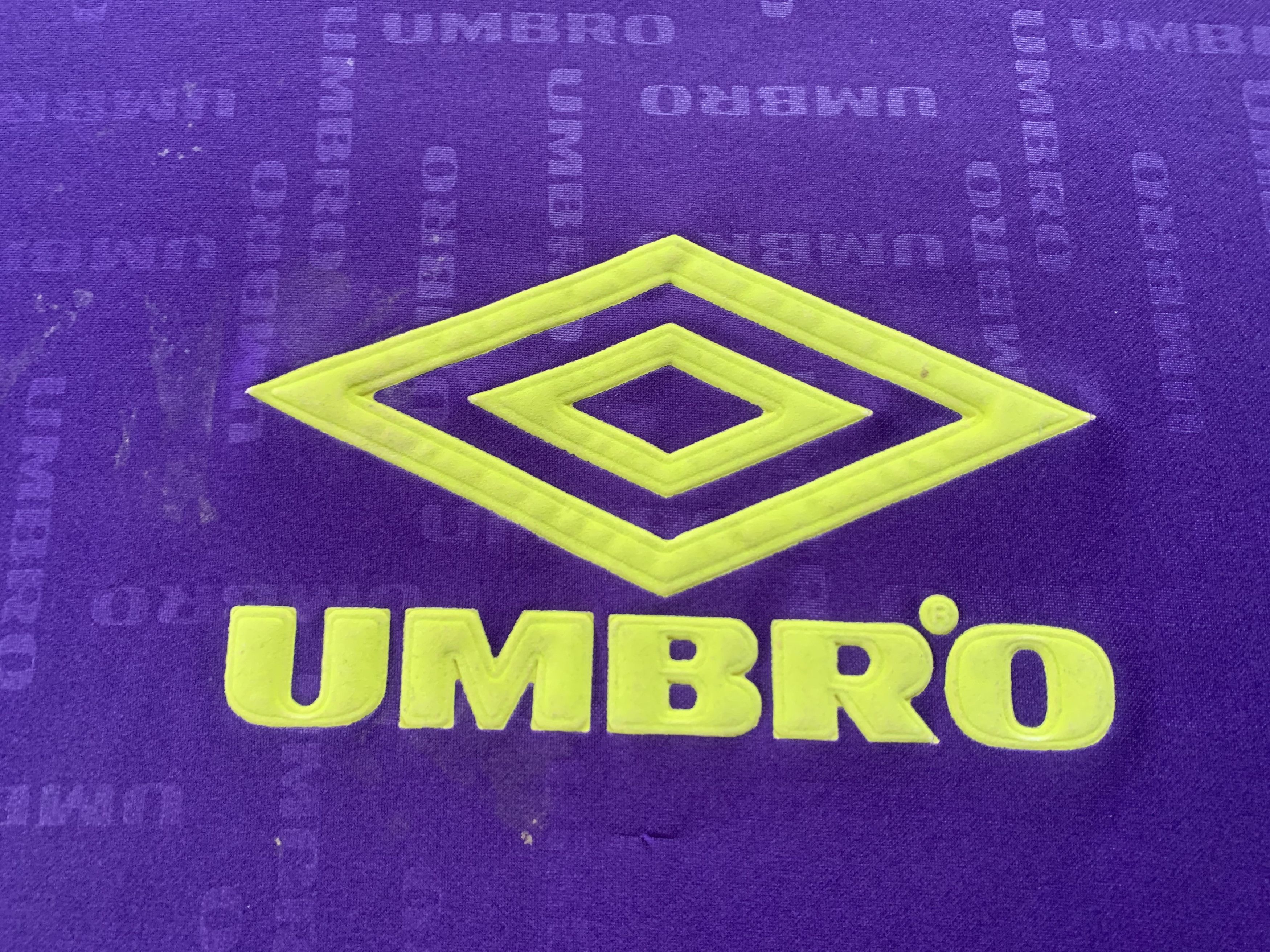 Umbro Umbro Vintage Monogram Football Soccer T Shirt Jersey Size US L / EU 52-54 / 3 - 6 Thumbnail