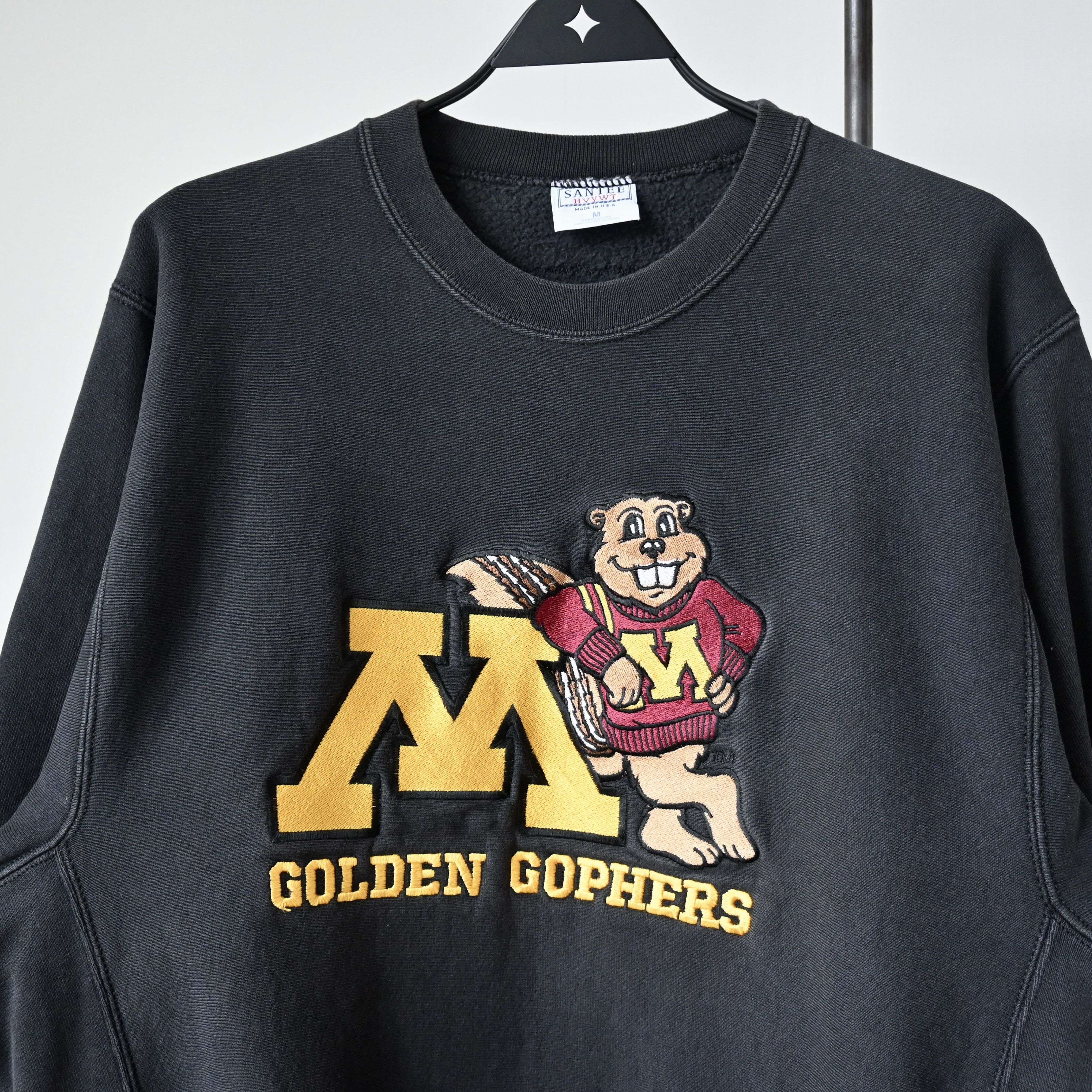 NCAA VTG 1990s MINNESOTA GOLDEN GOPHERS sweatshirt, made in USA Size US L / EU 52-54 / 3 - 9 Thumbnail