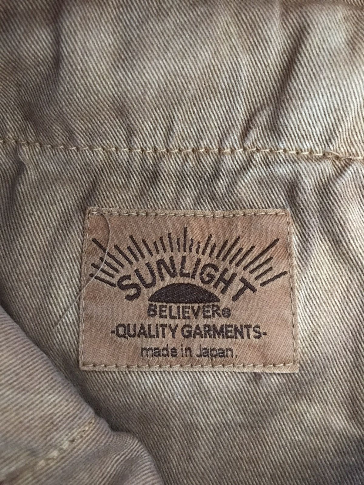 Japanese Brand Sunlight Believer Firm Fabric Leaf Pattern Shorts Size US 32 / EU 48 - 14 Thumbnail