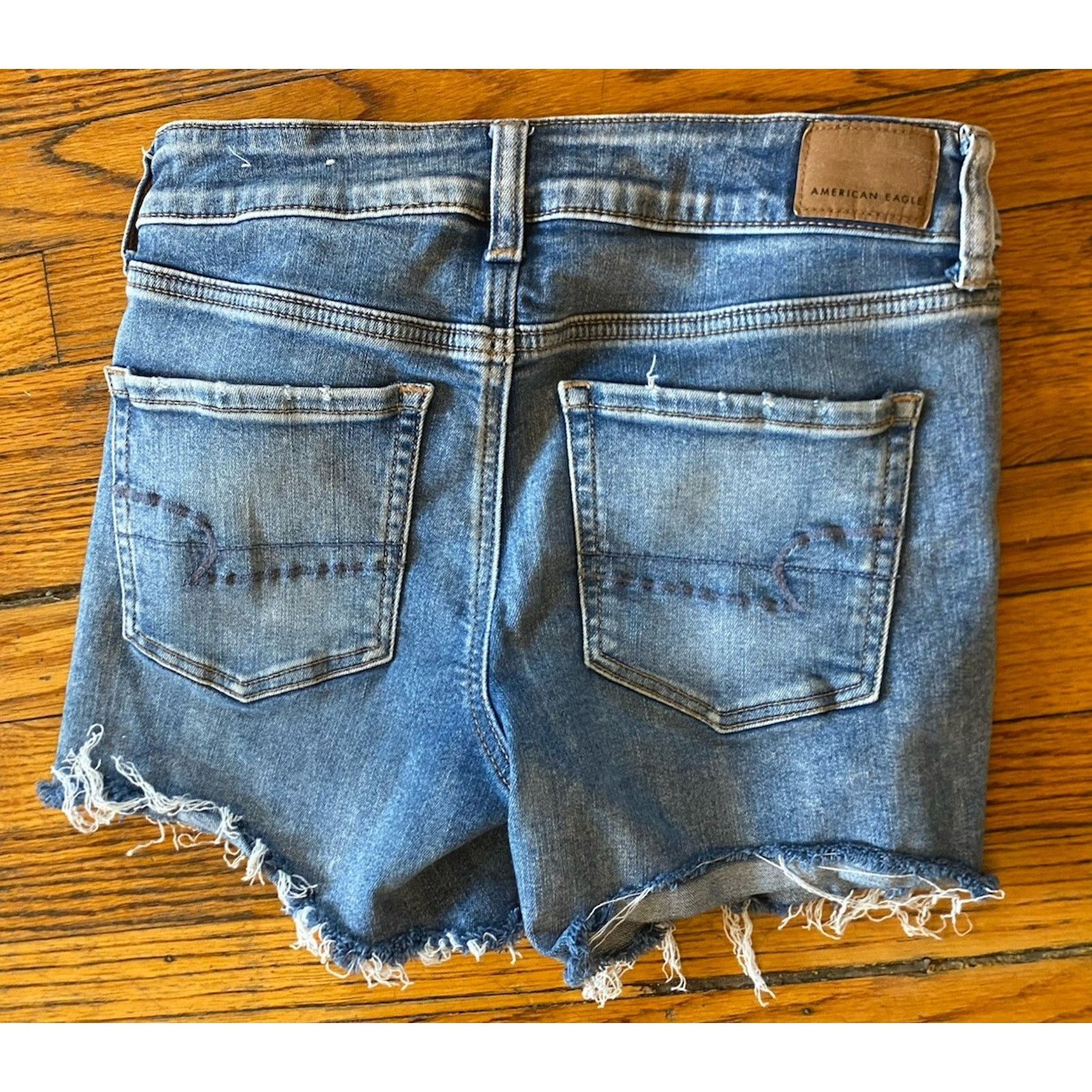 Next Level America Eagle Denim Distressed Stretch Jean Shorts Women’s 4 Size 27" / US 4 / IT 40 - 3 Thumbnail