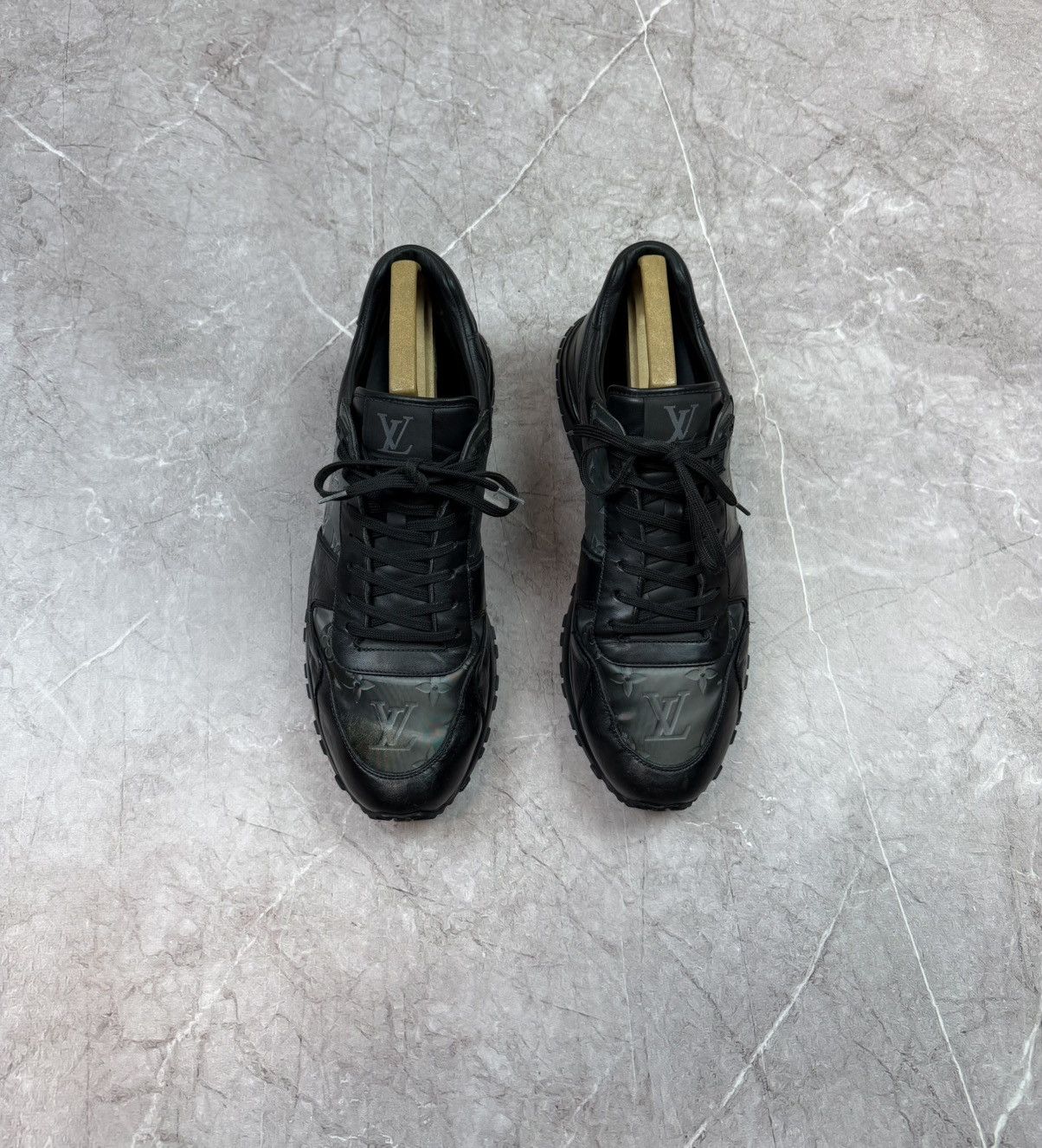 Louis Vuitton Louis Vuitton Run Away Sneaker Black Monogram Leather LV 10 Size US 11 / EU 44 - 4 Thumbnail