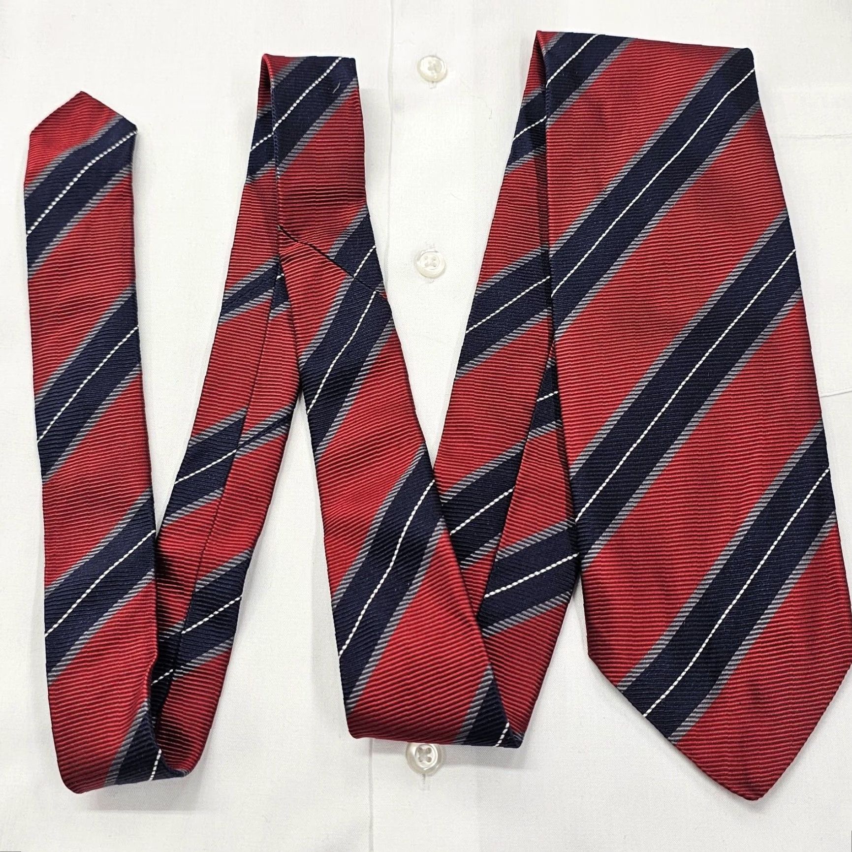 Robert Talbott NWT Robert Talbott Necktie Red Blue Stripe Ribbed Silk Tie USA 55X3.75 Men Tie Ribbed Silk Stripe NWT Classic Red/Blue USA Mens Silk Tie Tie Size ONE SIZE - 4 Thumbnail