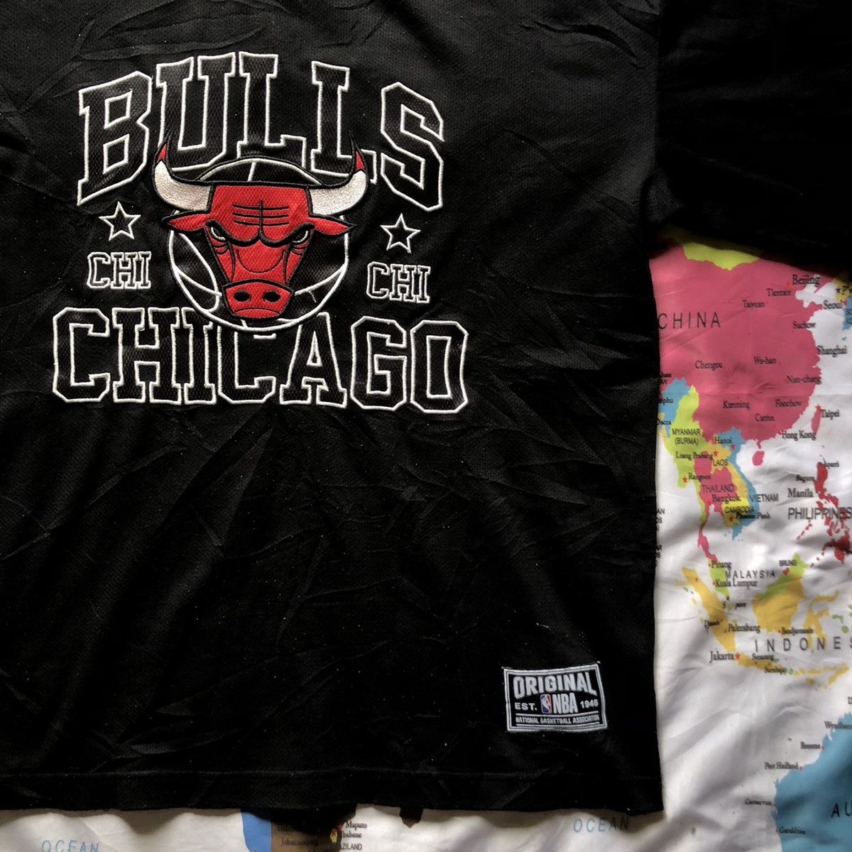 NBA NBA Original Chicago Bulls Oversized Jersey Size US XXL / EU 58 / 5 - 6 Thumbnail