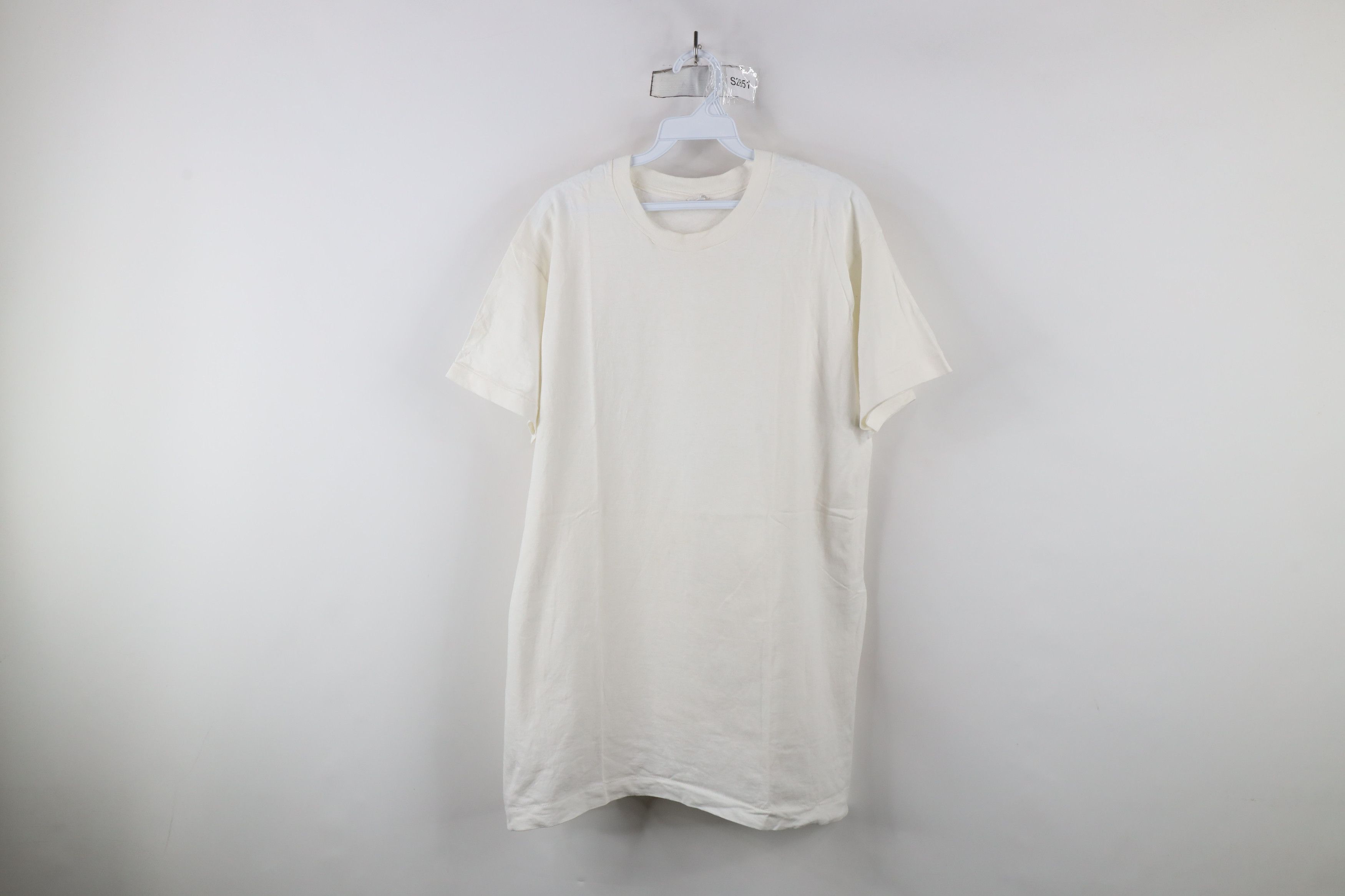 Vintage Vintage 90s Streetwear Cotton Short Sleeve T-Shirt White USA Size US XL / EU 56 / 4 - 1 Thumbnail