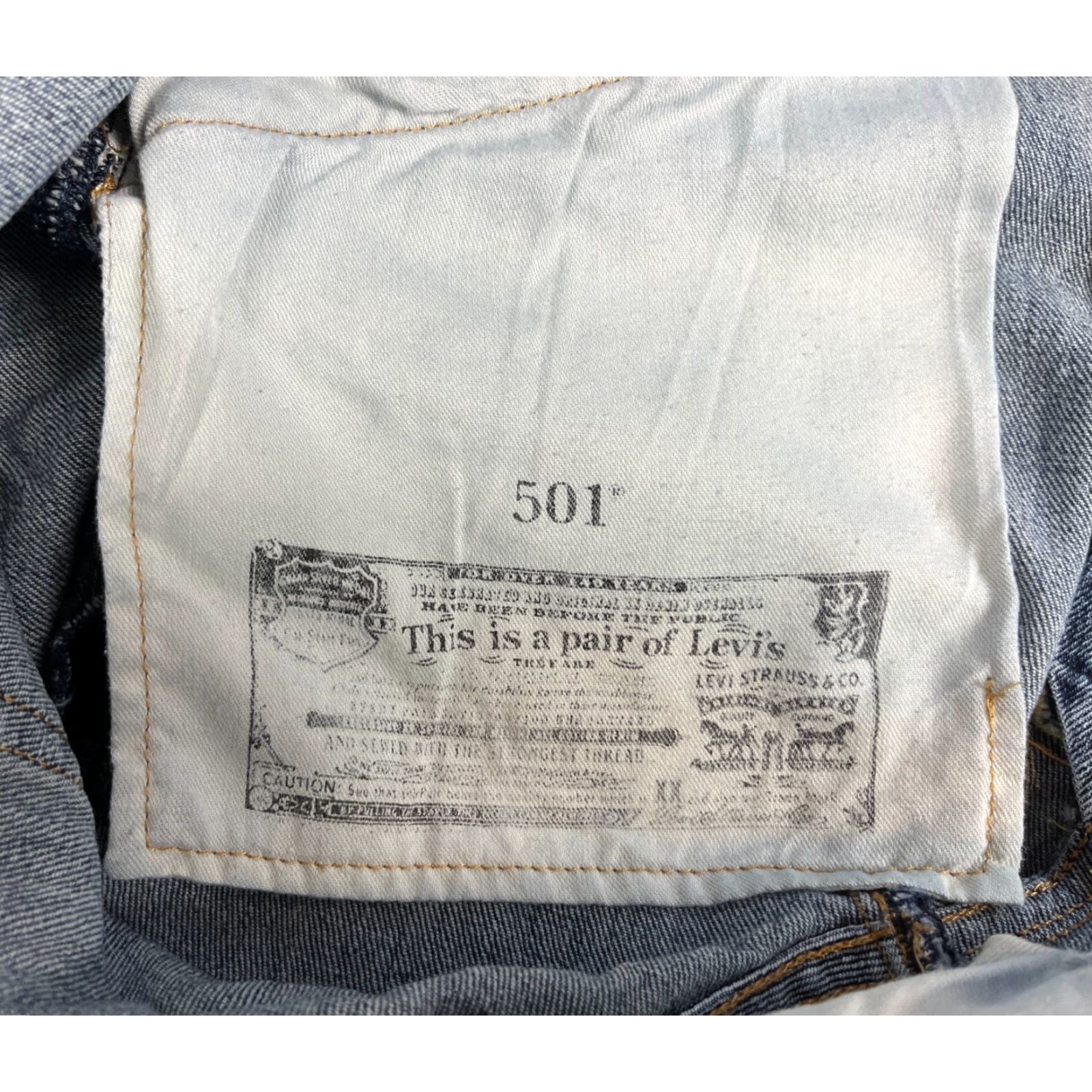 Levi's Levi's 501 Jeans Medium Wash Classic Americana Men 36x30 Blue Straight 5-Pocket Denim Cotton Pants Size US 36 / EU 52 - 7 Thumbnail
