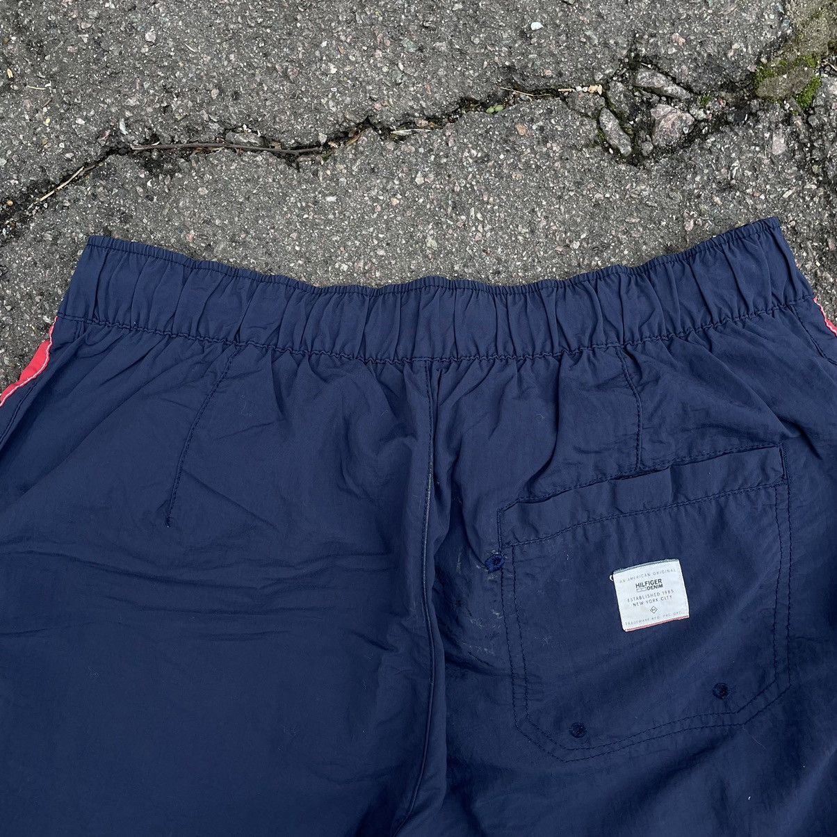 Tommy Hilfiger Luxury Tommy Hilfiger Shorts Crazy Fit Sumer Surf Swim wear Size US 32 / EU 48 - 8 Thumbnail