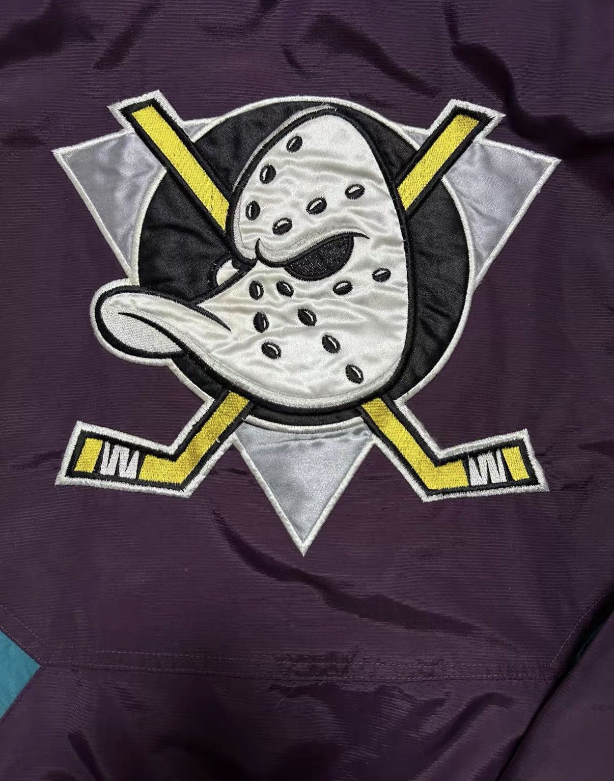 Starter Starter Anaheim Ducks Vintage Puffer Jacket J37 Size US L / EU 52-54 / 3 - 6 Thumbnail