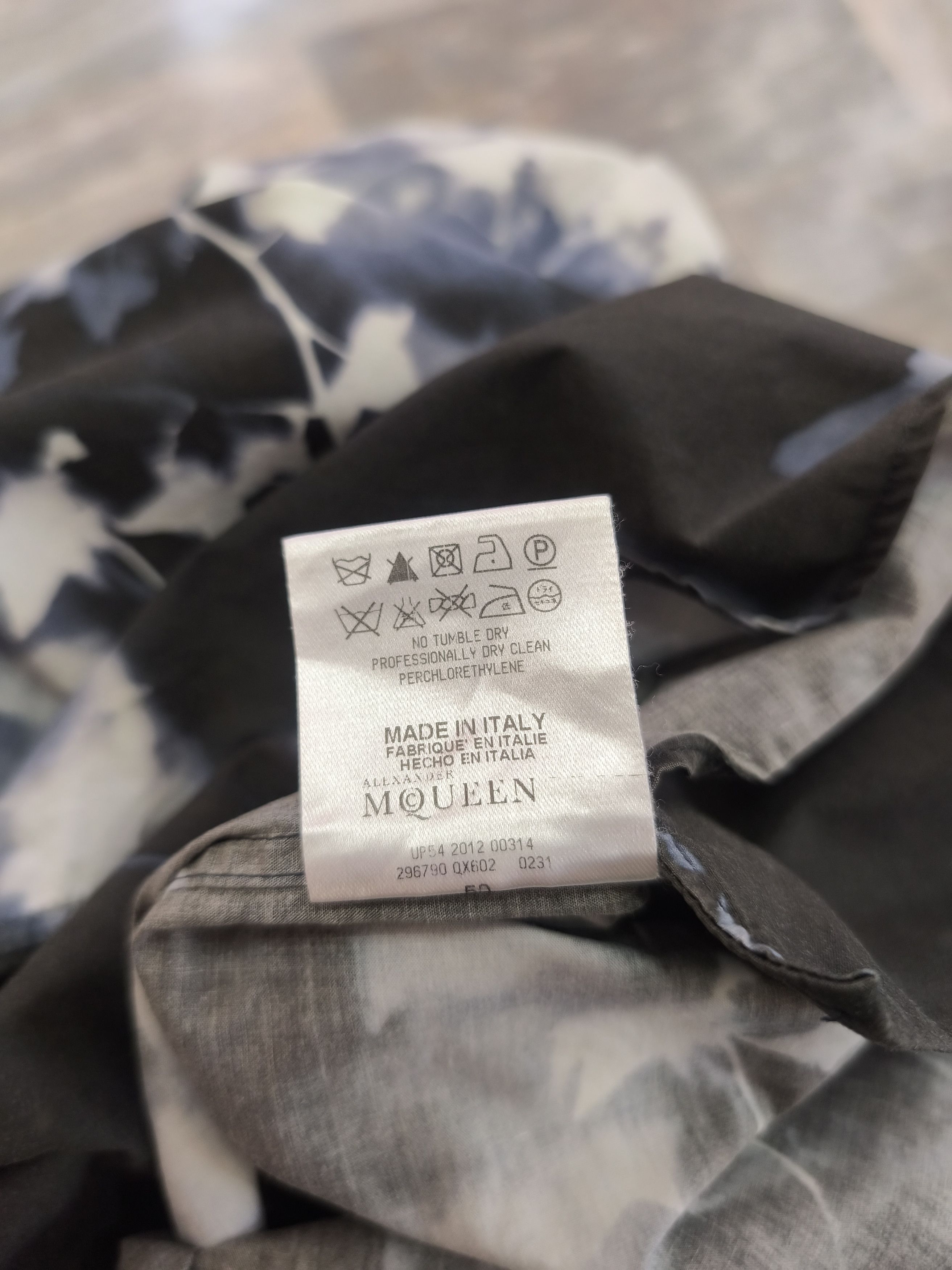 Alexander McQueen 2012 Alexander McQueen Dye Polo Longsleeve Button Up Size US M / EU 48-50 / 2 - 11 Thumbnail