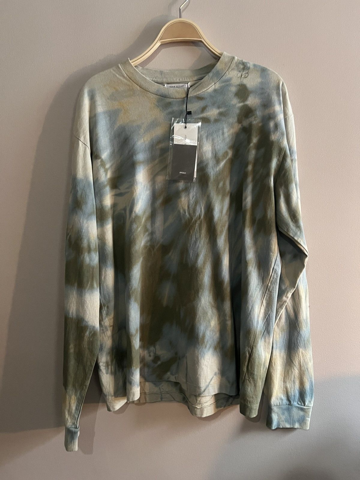 John Elliott John Elliott Tie-Dye University T-Shirt Size US L / EU 52-54 / 3 - 2 Thumbnail