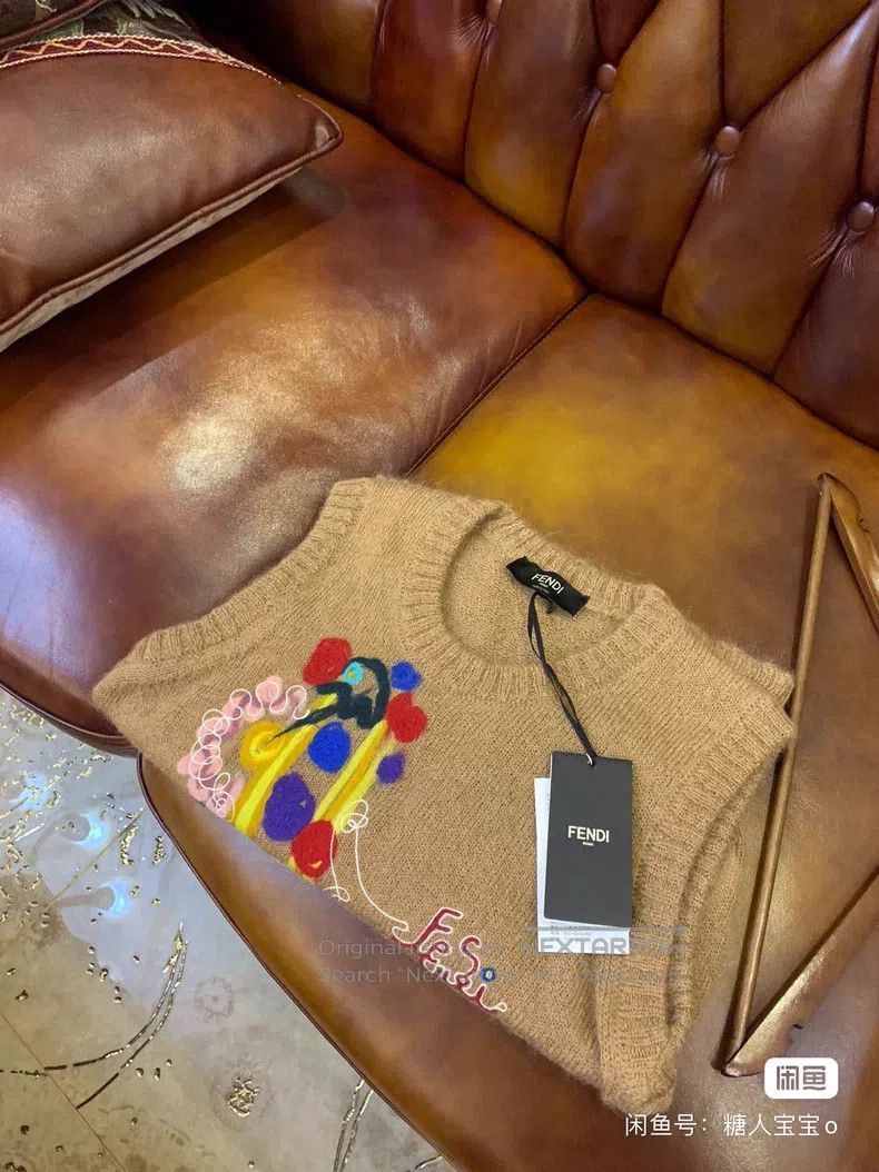 Fendi Fendi Knitted Vest Size US S / EU 44-46 / 1 - 5 Thumbnail