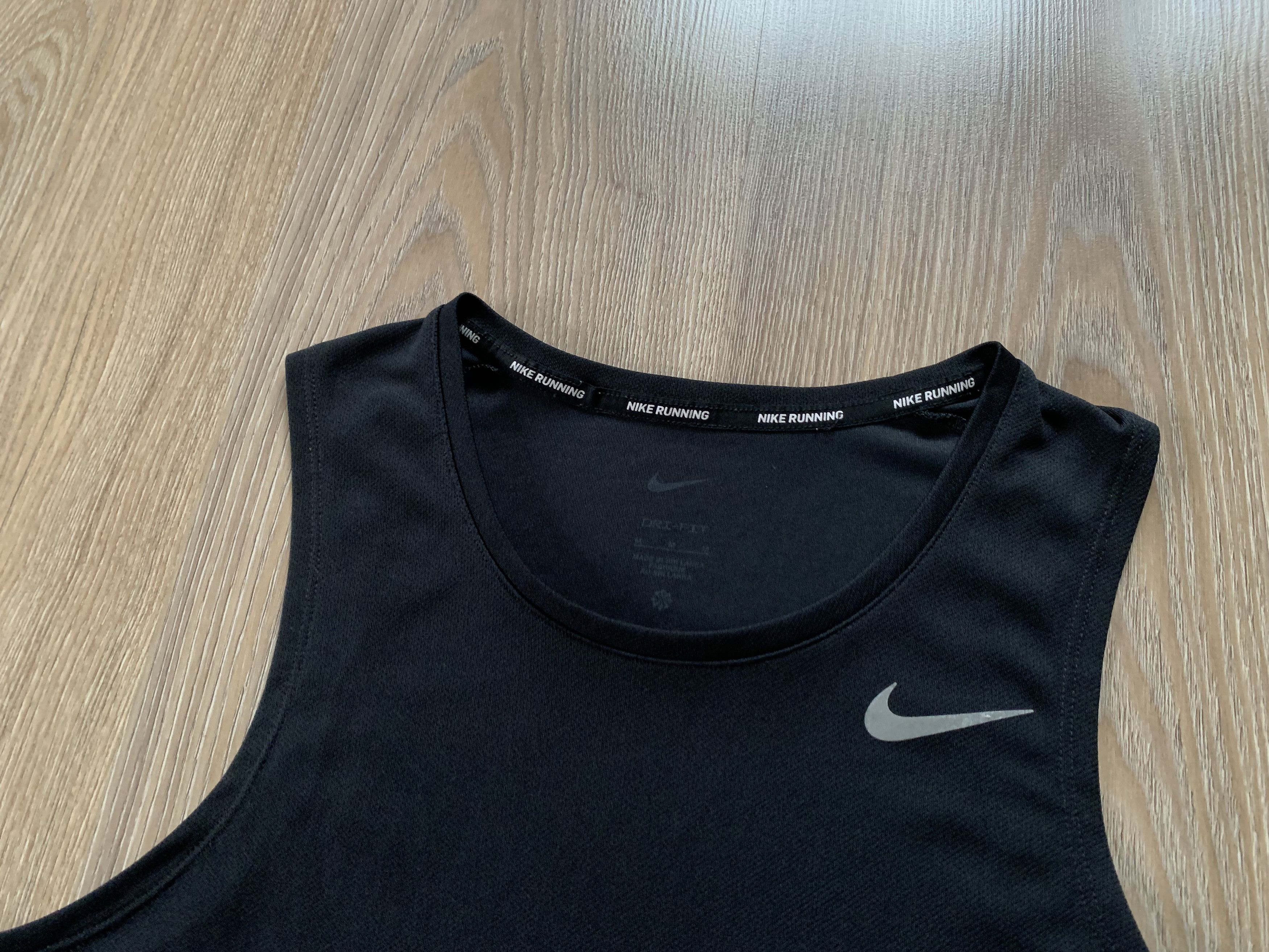 Nike Nike Running Black Tank Top Sleeveless Size US M / EU 48-50 / 2 - 5 Thumbnail