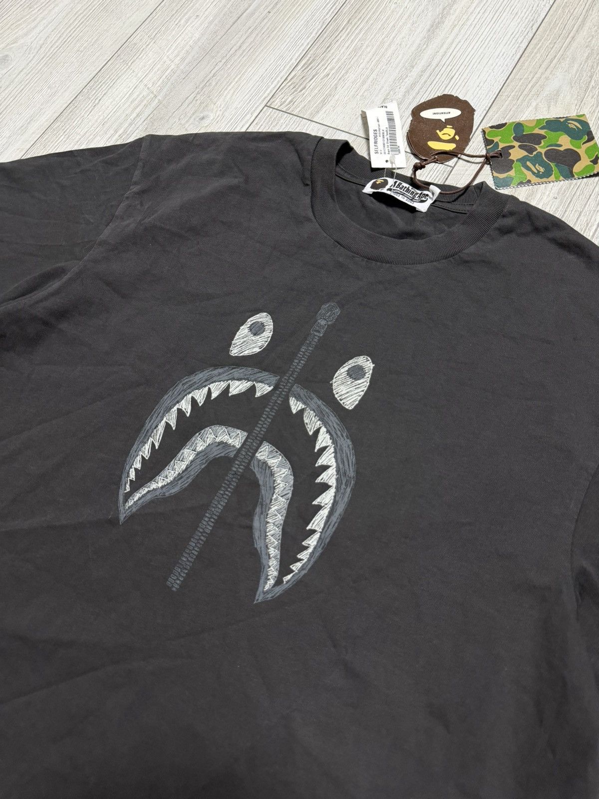 Bape BAPE Shark T-shirt Black Tee Size US M / EU 48-50 / 2 - 2 Thumbnail