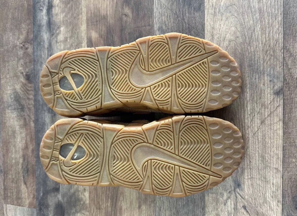 Nike Air More Uptempo GS Flax Size US 5.5 / EU 38 - 6 Thumbnail
