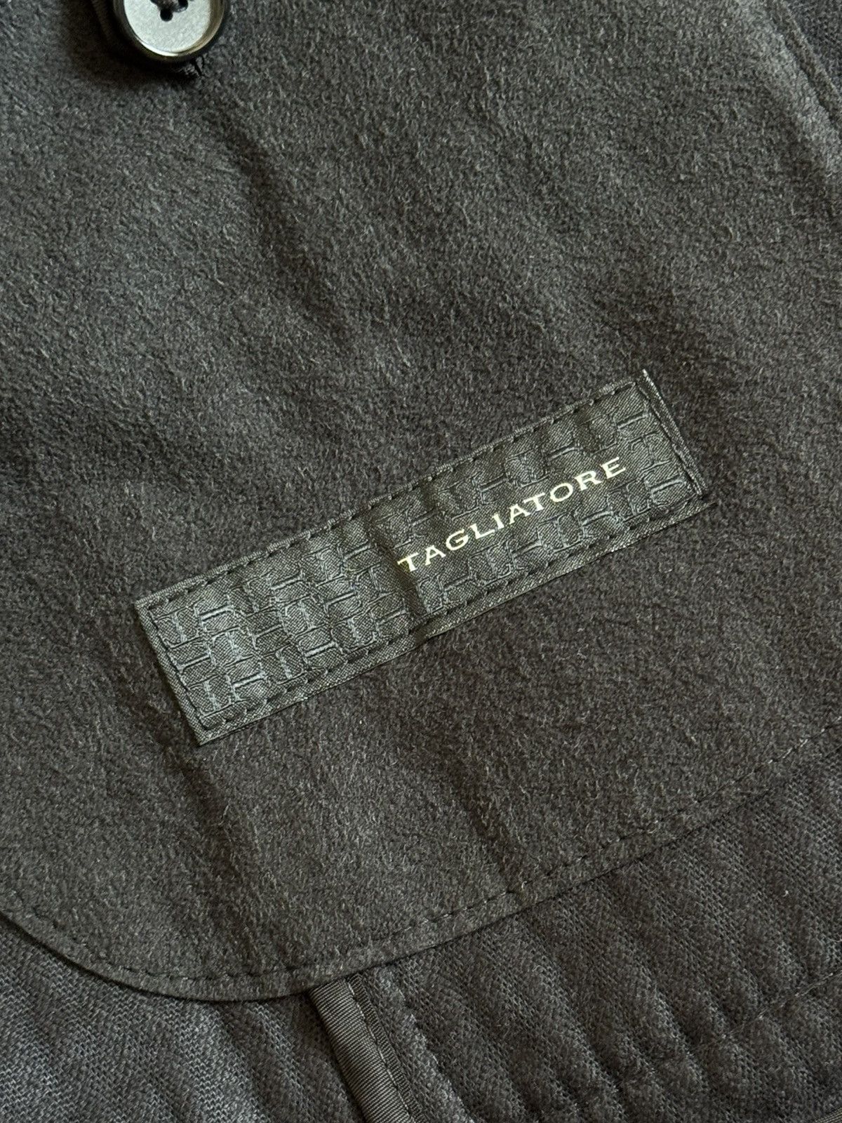 Tagliatore Tagliatore black velour velvet blazer jacket old money Size US M / EU 48-50 / 2 - 7 Thumbnail