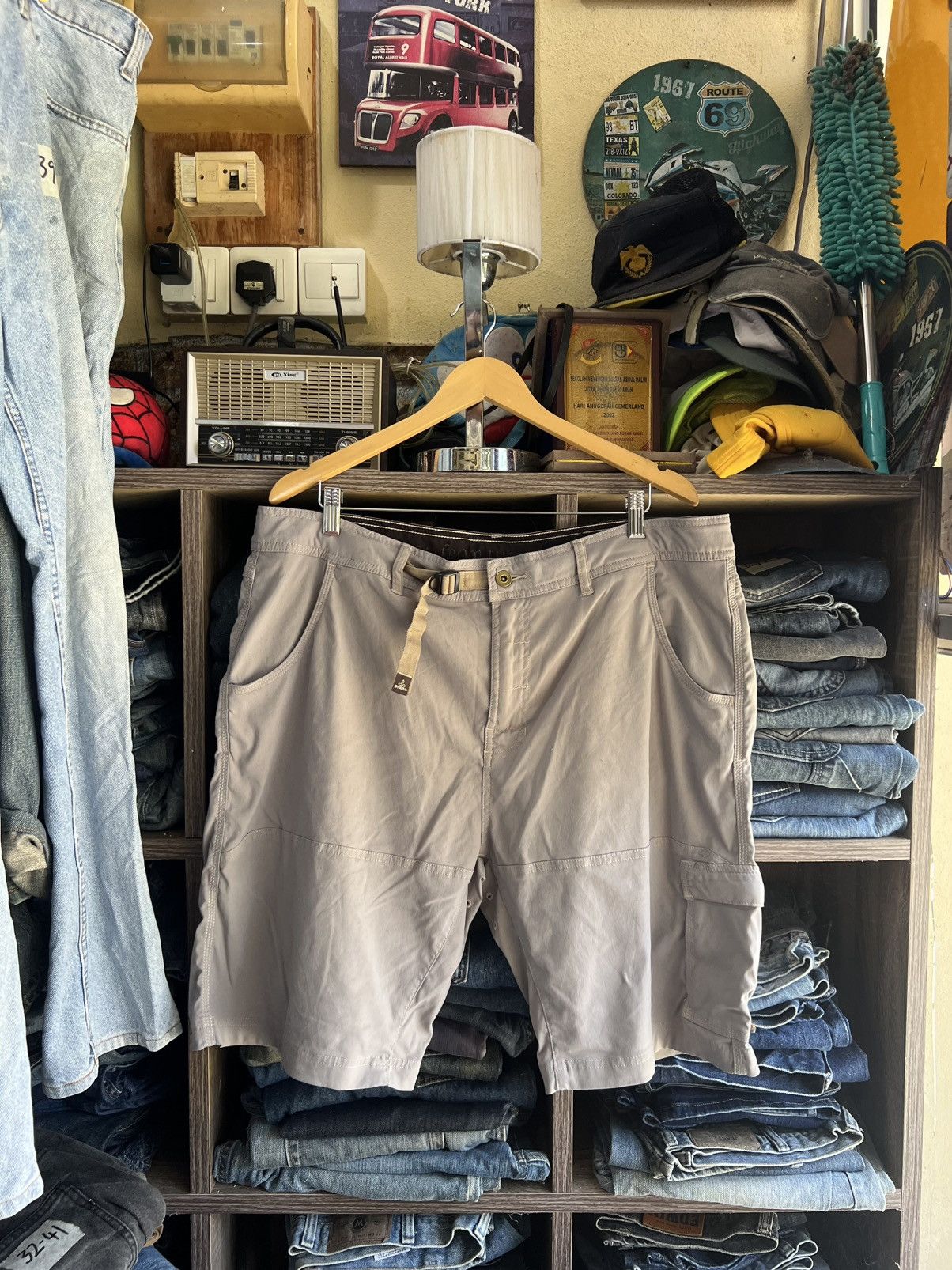 Prana 🔥Prana Single Side Pocket Cargo Cropped Pant Size US 40 / EU 56 - 1 Thumbnail