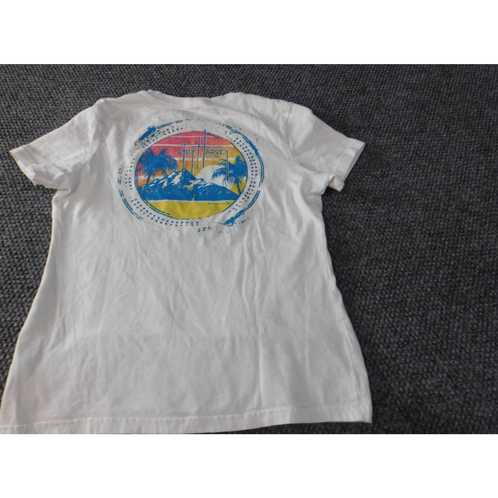 Guy Harvey Guy Harvey Womens Shirt Small White Graphic Tee Beach Island Cap Sleeve Crew Neck T-Shirt Cotton Rayon Casual Womens-Grade Regular Fit Size S / US 4 / IT 40 - 7 Thumbnail