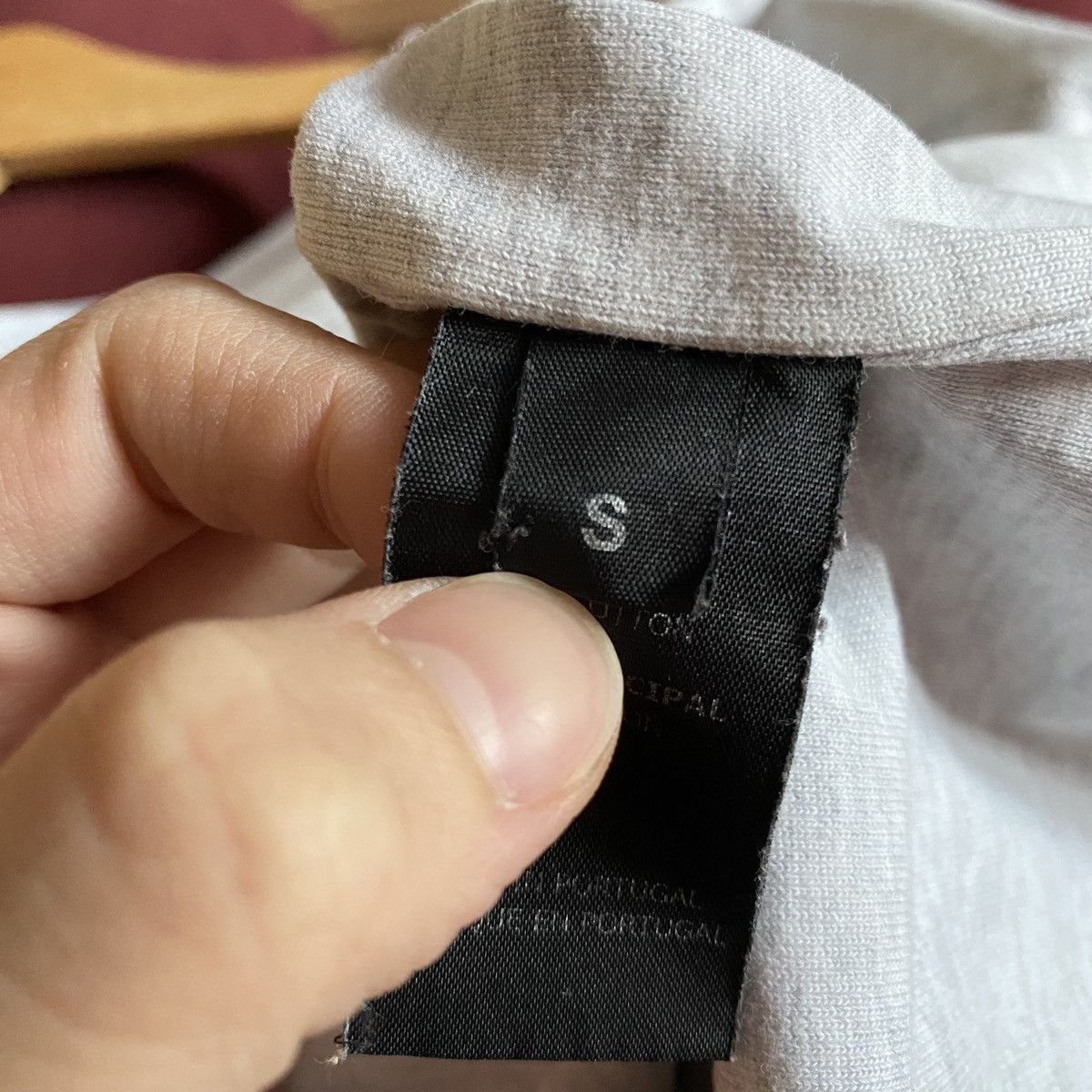 Vetements Vetements My Boyfriend Is A Vampire Inside Out Crewneck Size US S / EU 44-46 / 1 - 6 Thumbnail
