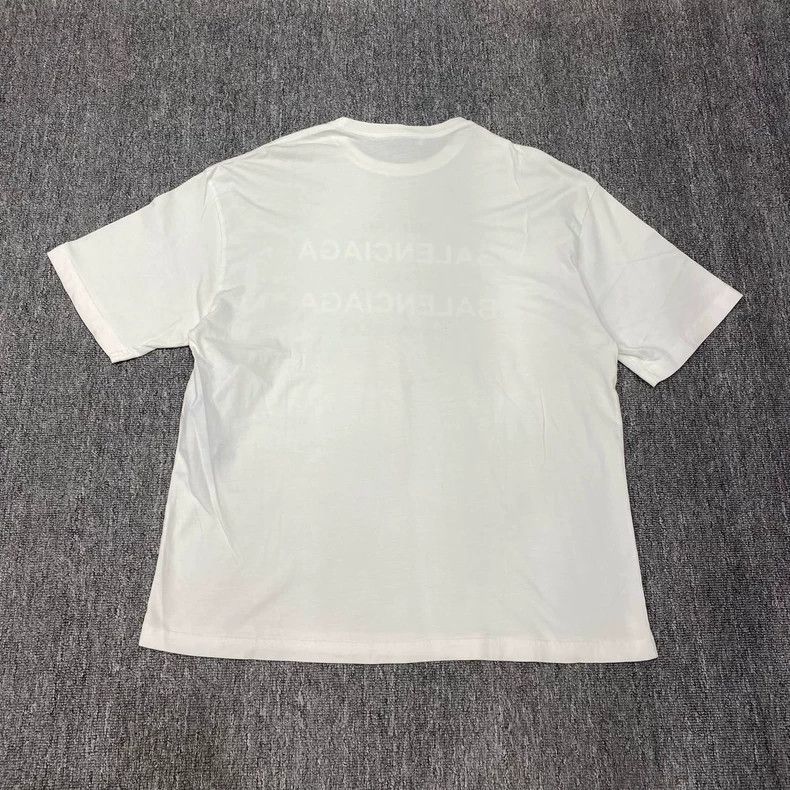 Balenciaga Balenciaga White rainbow letter short-sleeve Size US M / EU 48-50 / 2 - 2 Thumbnail
