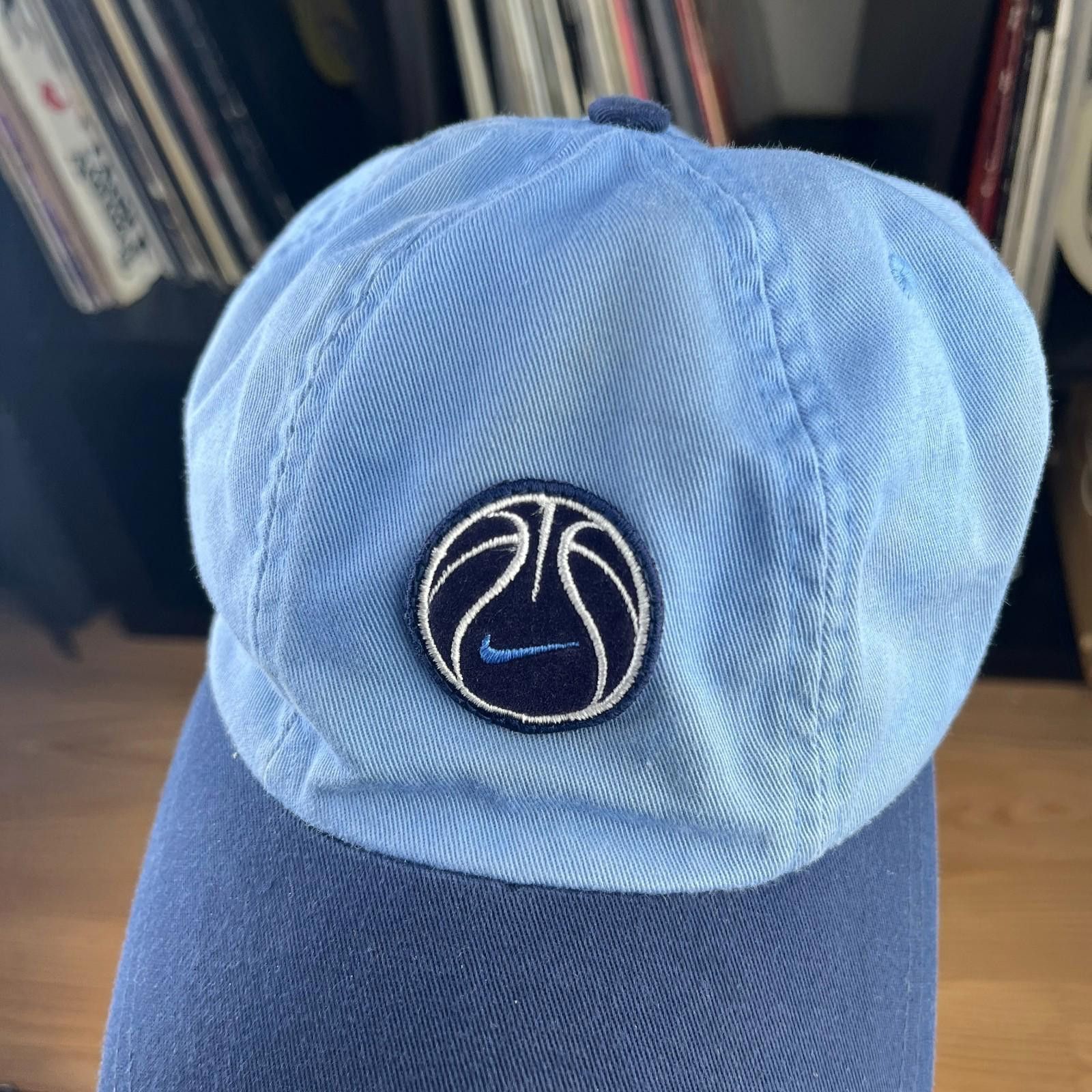 Carhartt Vintage 90s Nike Basketball Strapback Hat Size ONE SIZE - 2 Thumbnail