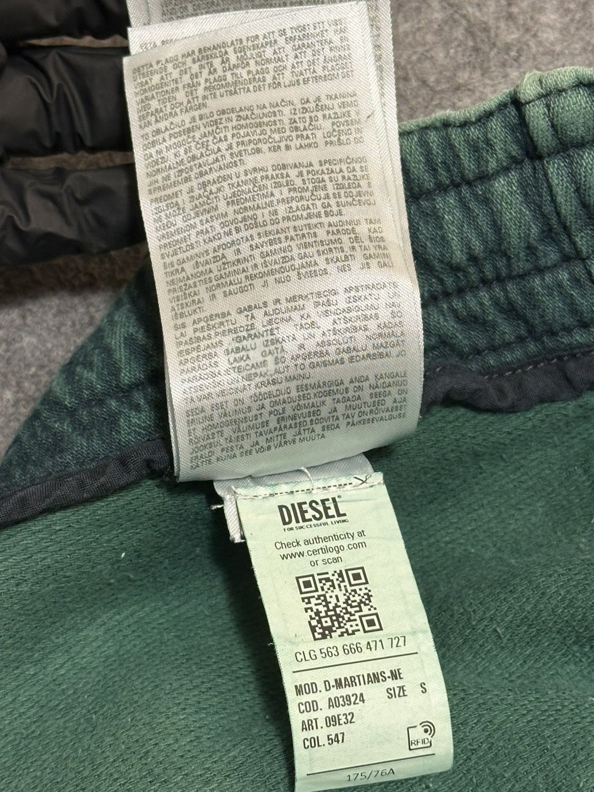 Diesel Diesel D-Martians Track Denim 09E32 straight-leg sweat jeans Size US 34 / EU 50 - 15 Thumbnail