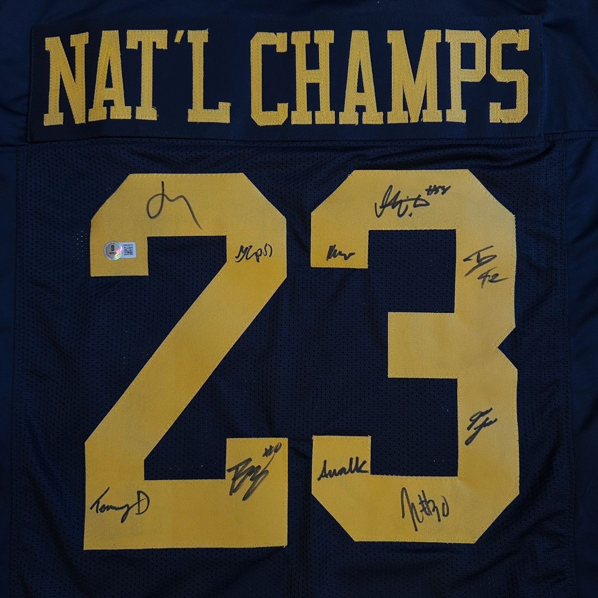 NCAA Michigan Wolverines National Champions Team Signed Jersey Size US XL / EU 56 / 4 - 2 Thumbnail