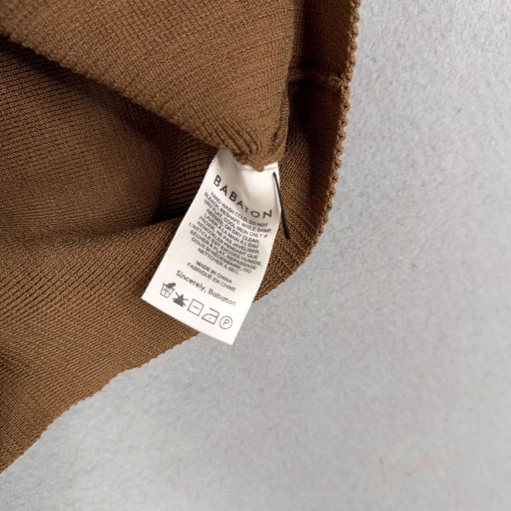 Vintage Babaton Shirt Womens Medium Brown Ribbed Square Neck Cropped Stretch Knit Top Size M / US 6-8 / IT 42-44 - 3 Thumbnail
