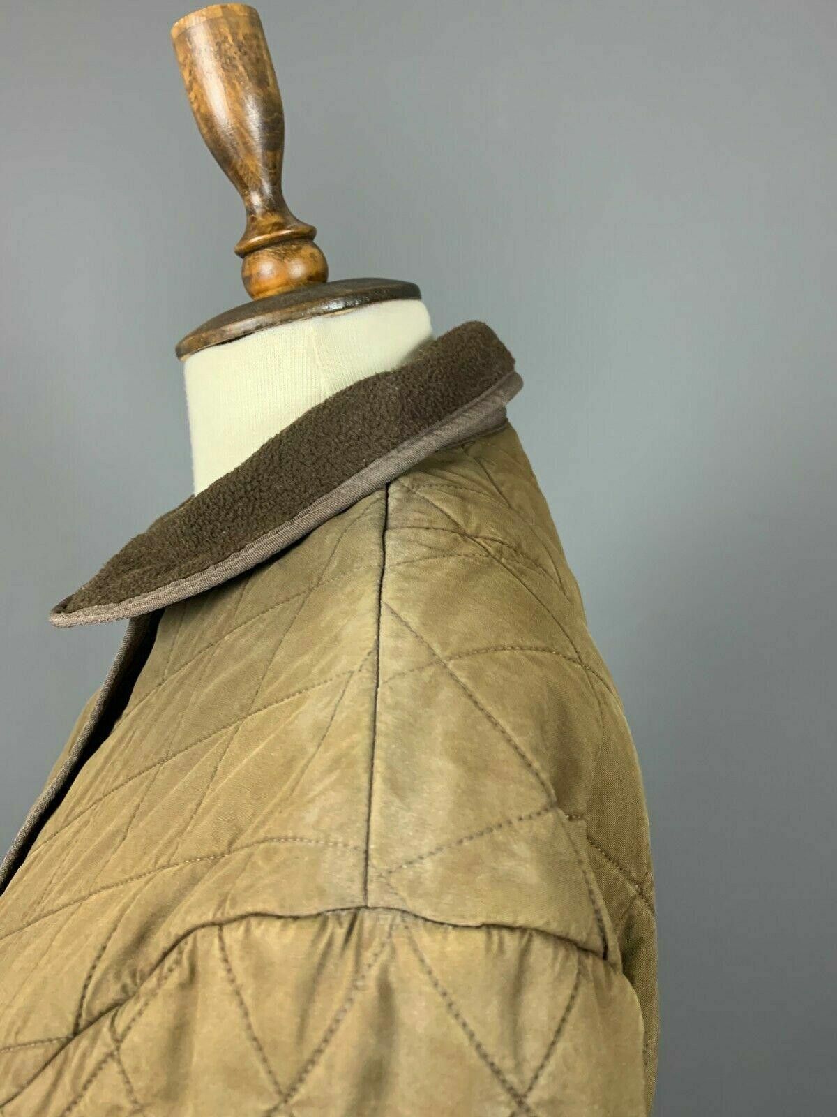 Barbour Ladies Barbour Brown Quilted Jacket Size UK 14 USA 10 Size L / US 10 / IT 46 - 8 Thumbnail